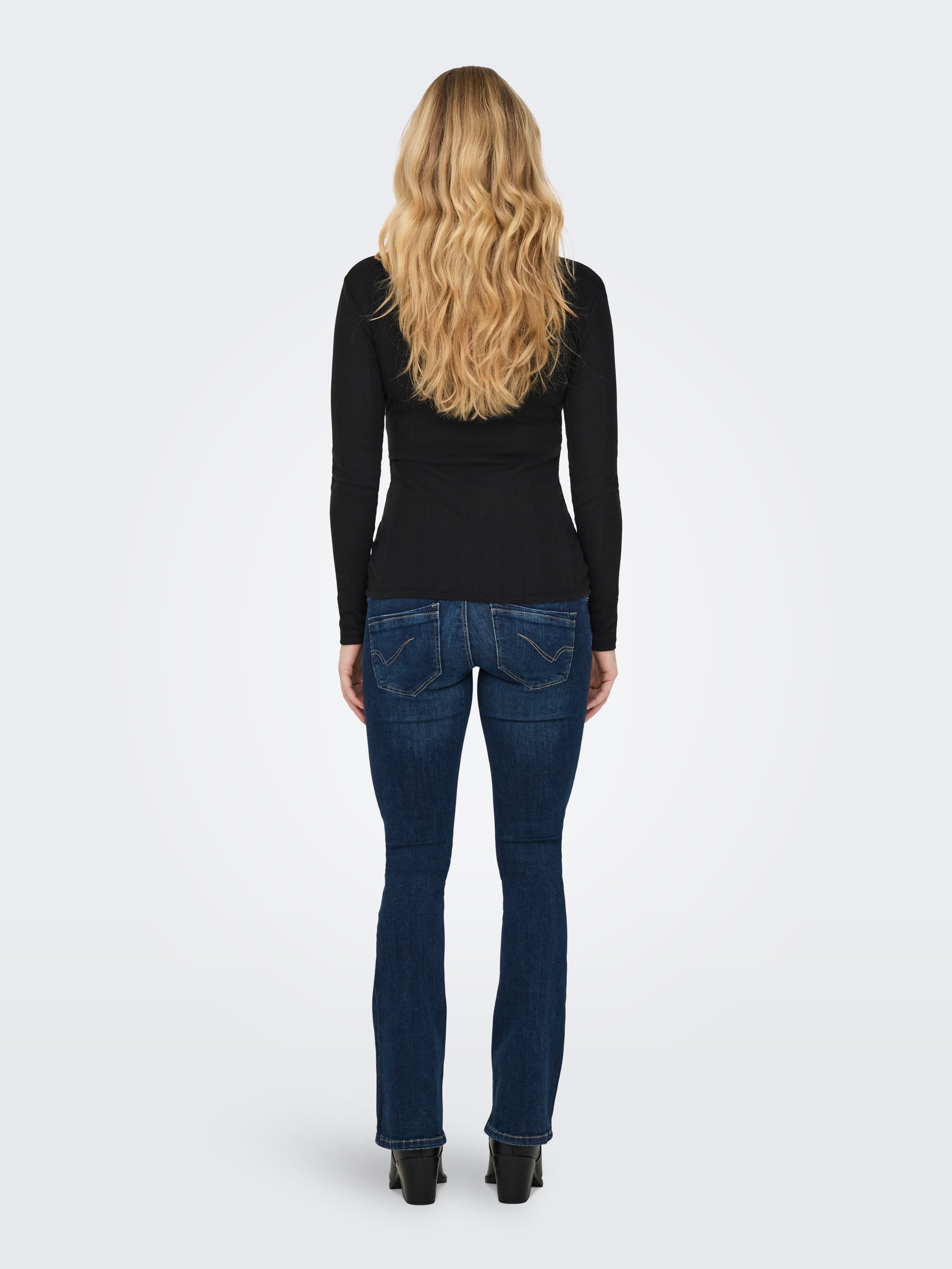 OLMLARA Top Black