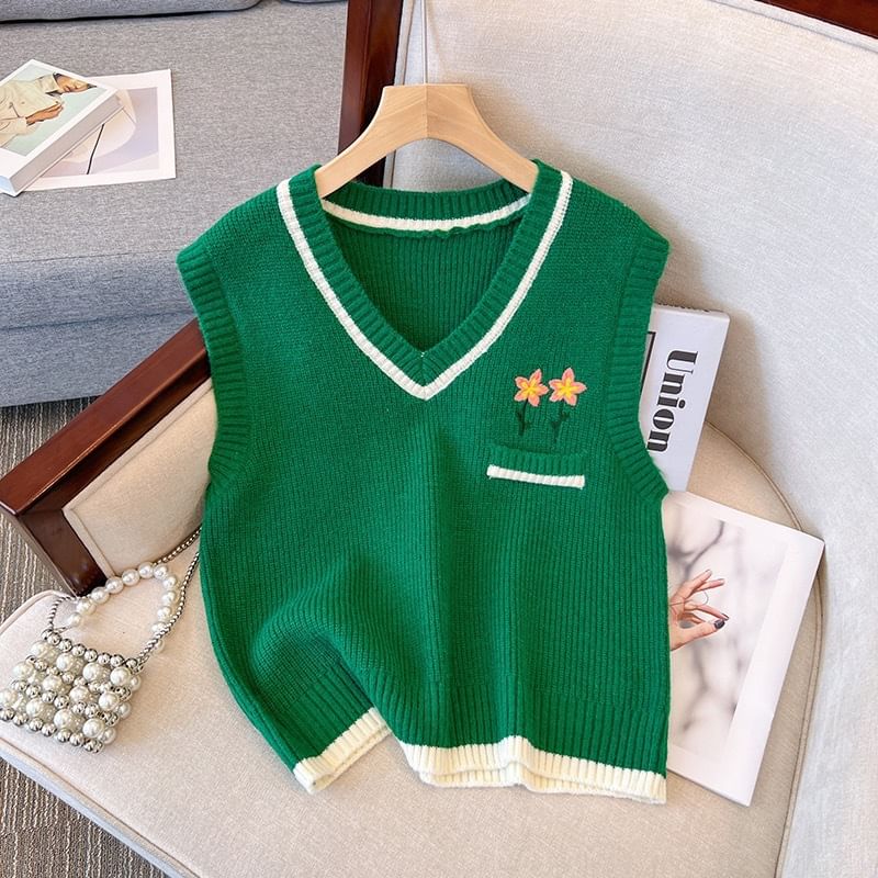 Beaustreet - V-hals vest met bloemenborduursel