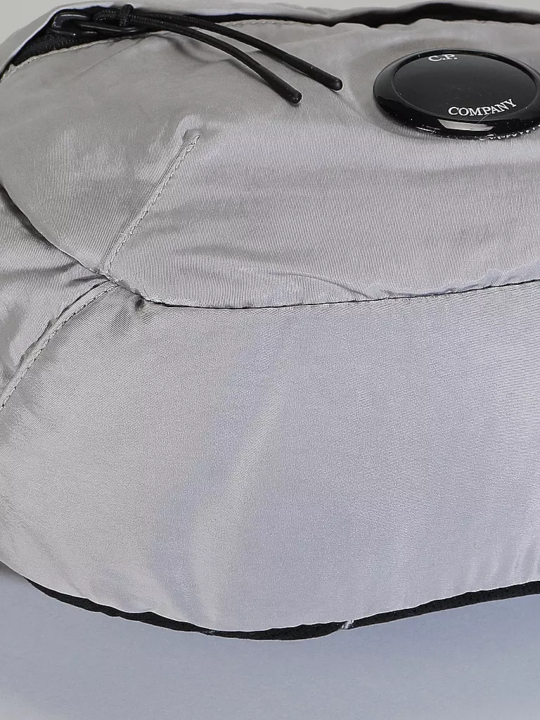 CP COMPANY Gürteltasche  hellgrau