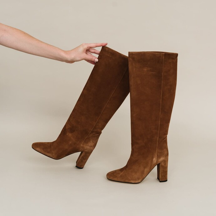 Bottes hautes  en velours marron