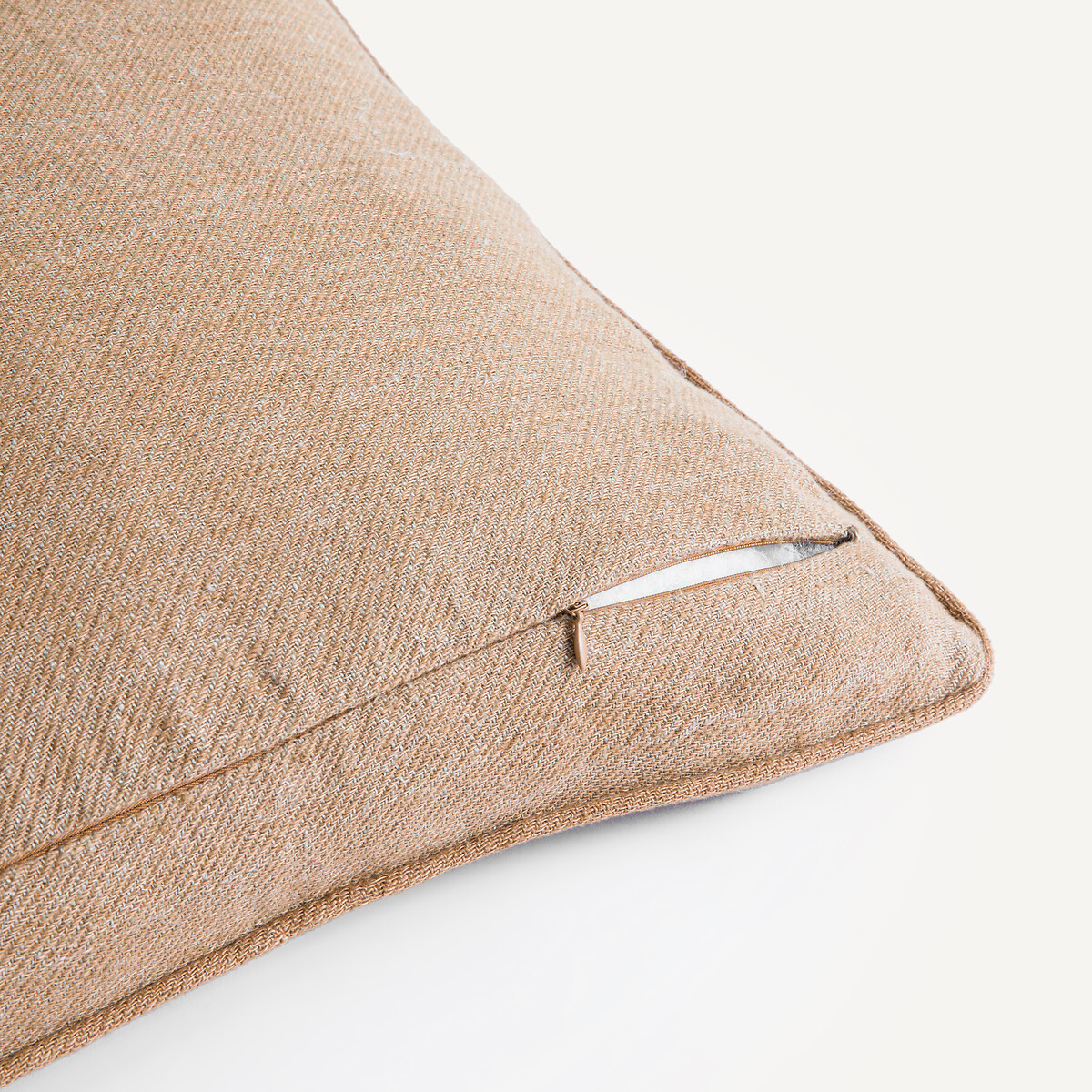 AM.PM<br>Capa de almofada de linho Serge