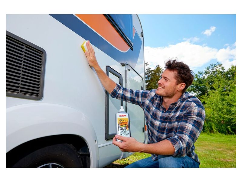 Sonax Fix-Set Caravan, Reinigung Pflege Kompaktes Set für Camping- und Wohnmobil-Begeisterte