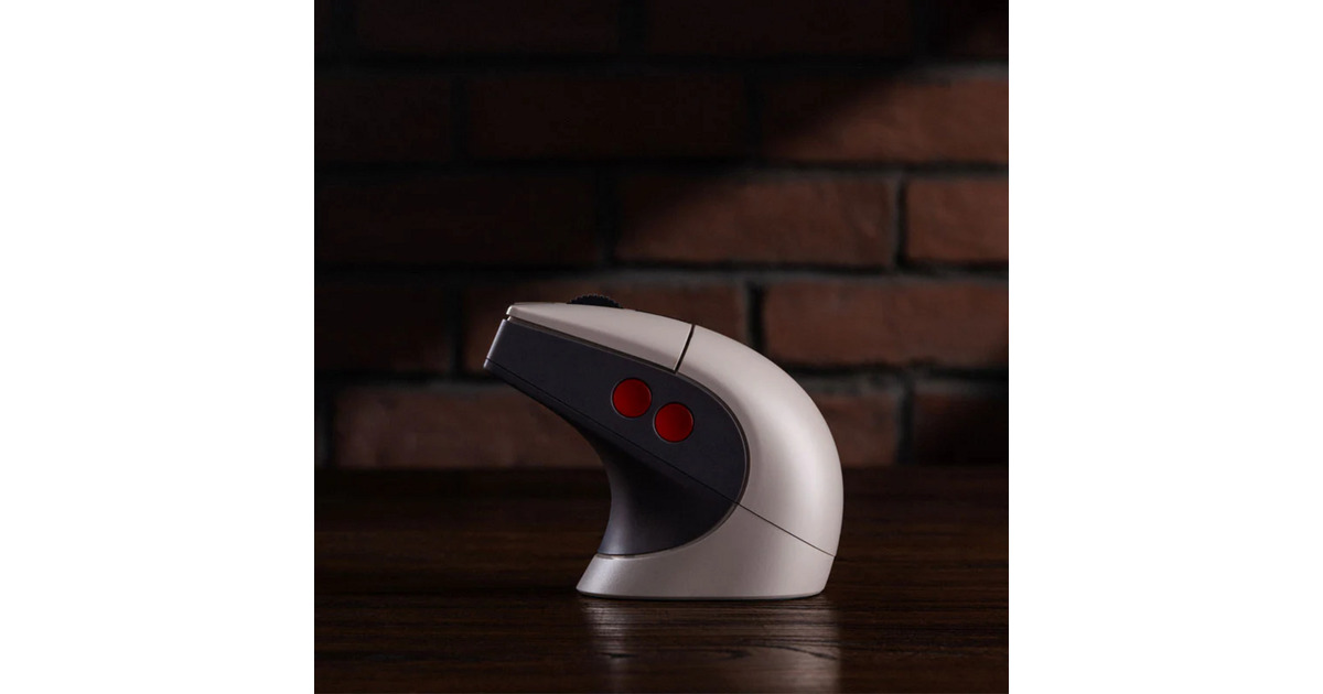 8BitDoRetro R8 Mouse - N Edition  (Grijs/rood, 50 - 26000 DPI, Bluetooth / USB-C / 2.4 GHz)