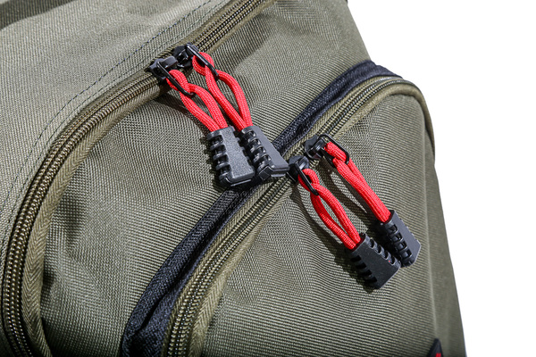 Ultimate Angler Backpack Chair (2 Boîtes de Pêche Incluses)