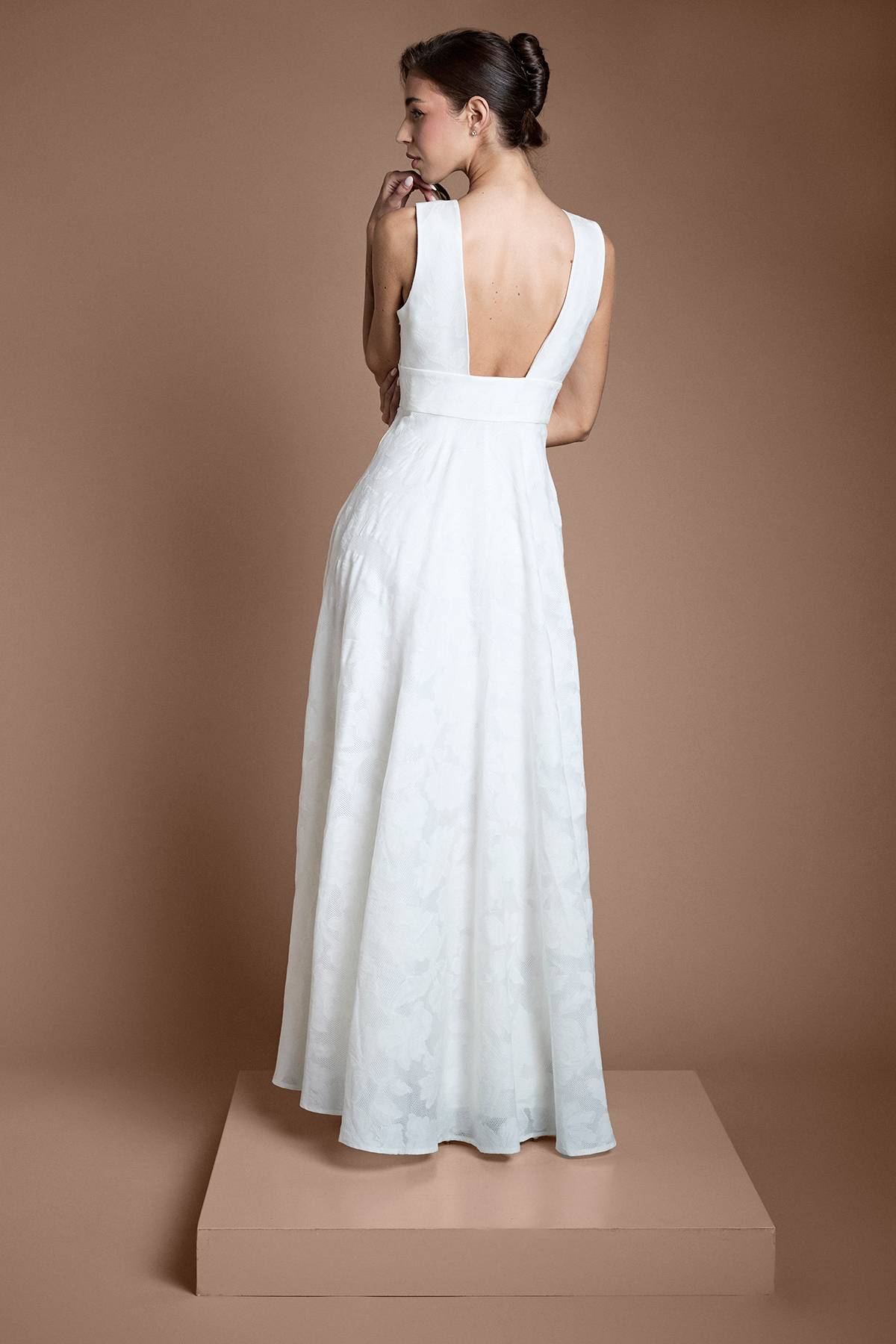 Coast Robe De Mariée À Jupe Ample En Dentelle Florale Avec Décolleté Goutte D'eau