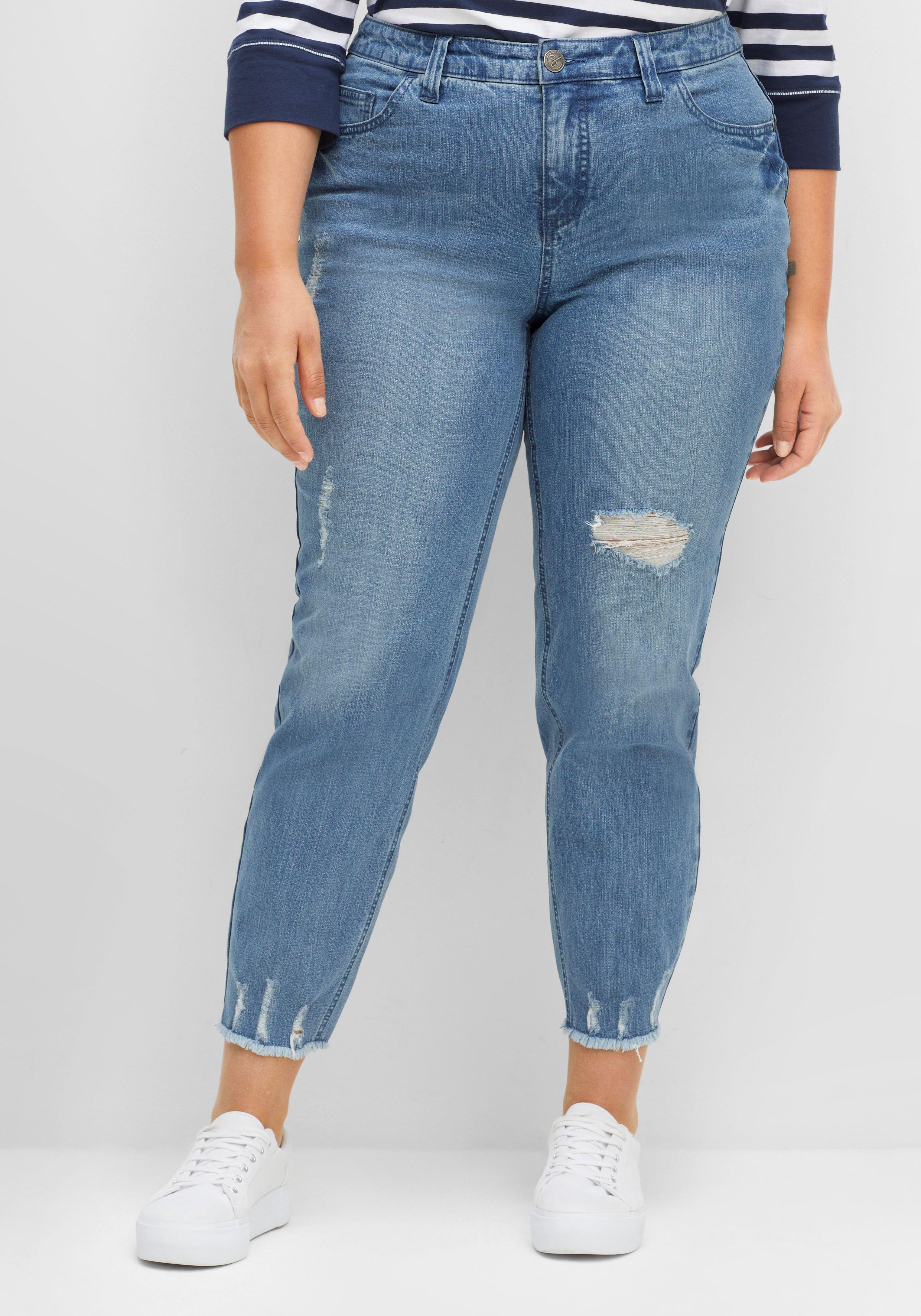 Schmale 7/8-Jeans mit Destroyed-Effekten