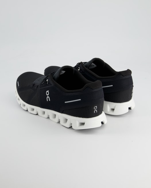 ON Running Cloud Sportschuhe in Schwarz