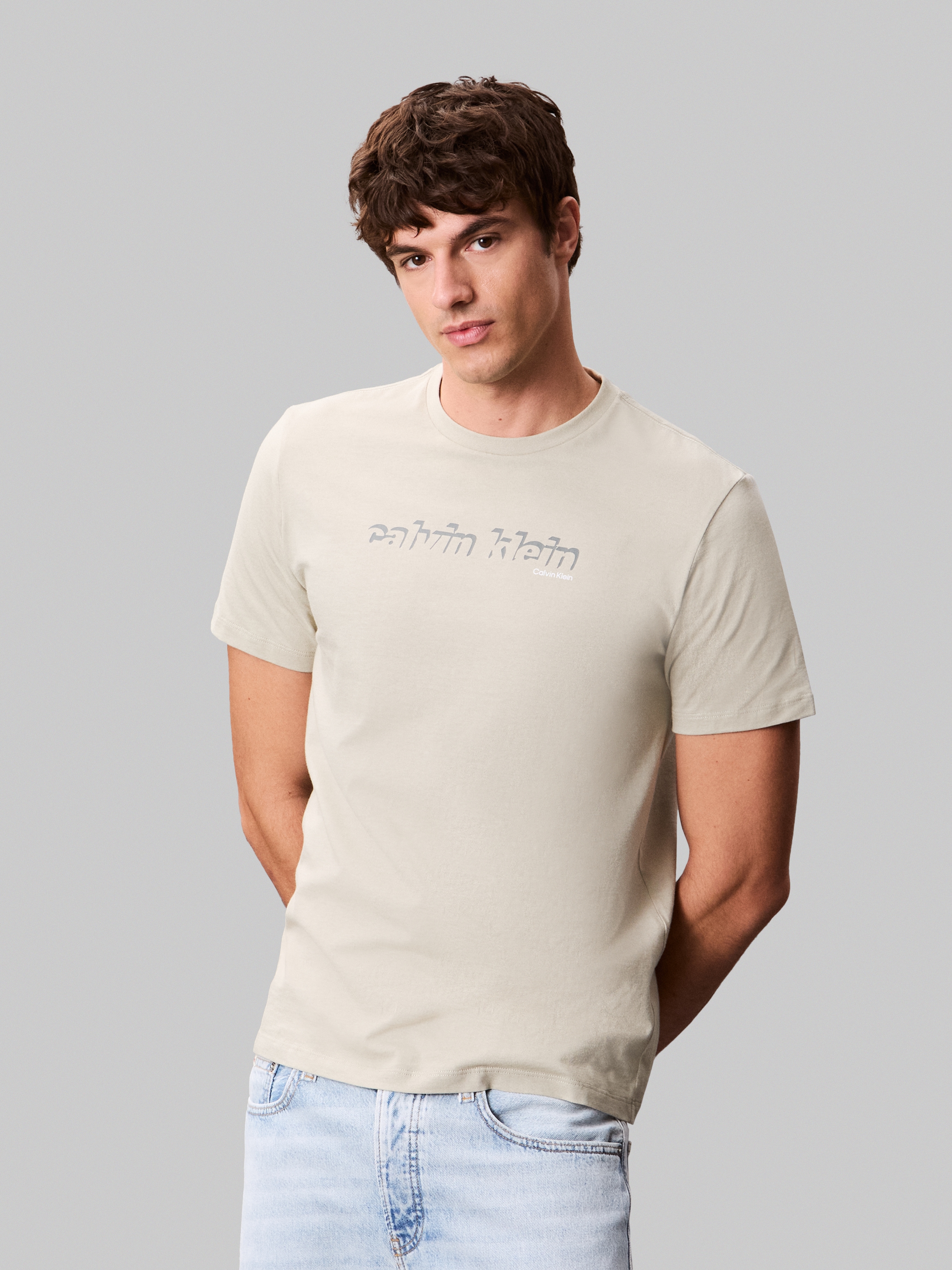 Calvin Klein Jeans T-Shirt »SS 30s E CLVN LN 3D«, Mit Rundhalsausschnitt