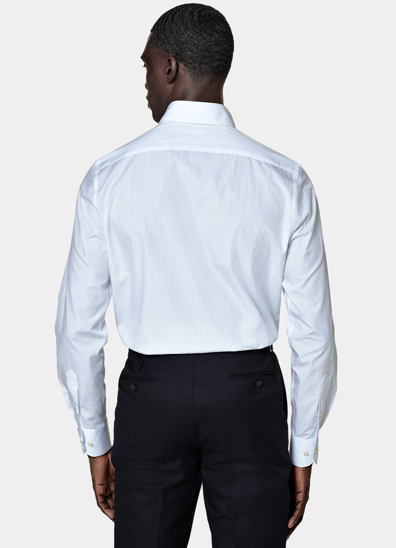 Chemise coupe ajustée en popeline bleue à rayures