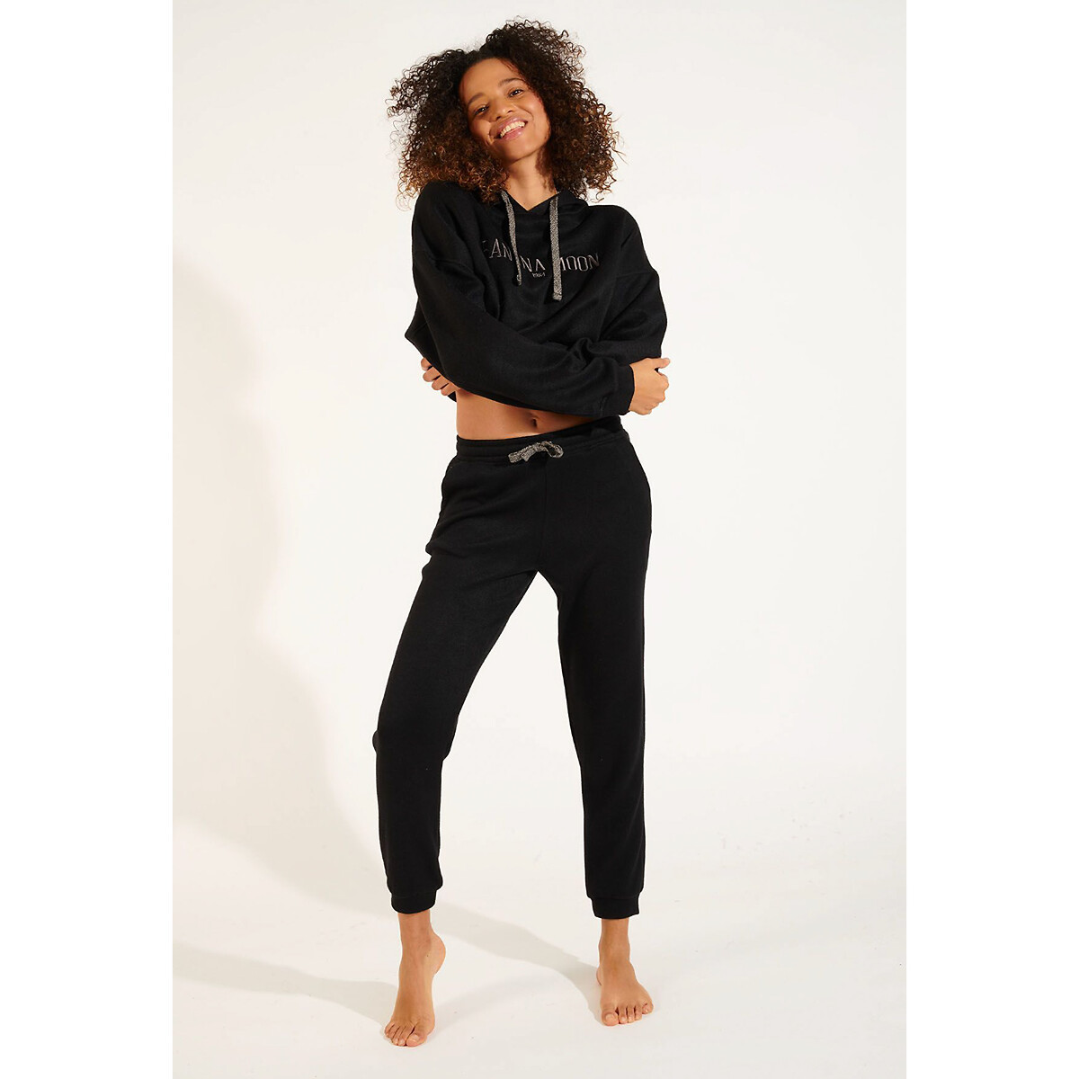 BANANA MOON<br>Suéter oversized para usar em casa, modelo Bradley Creamy