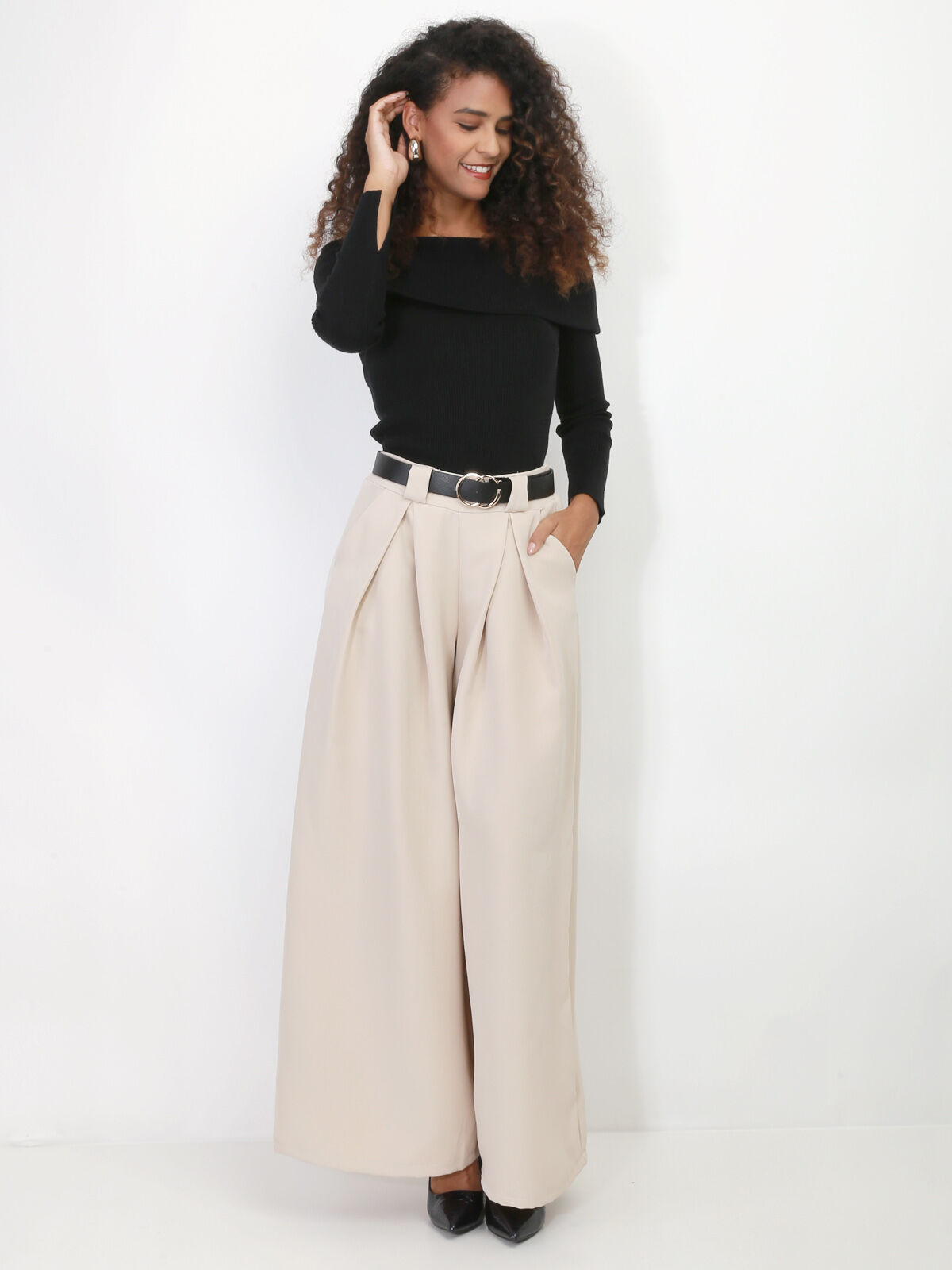 Pantalon à pinces large avec ceinture- Beige