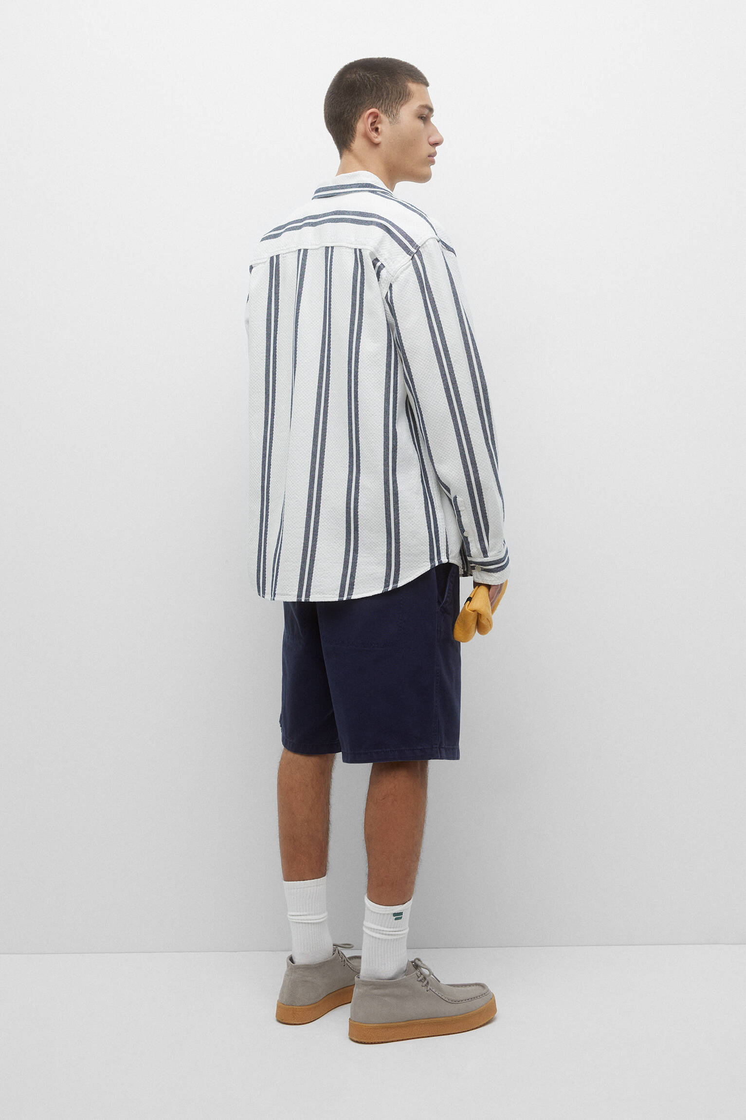 CAMISA LISTRADA - BRANCA SUJA