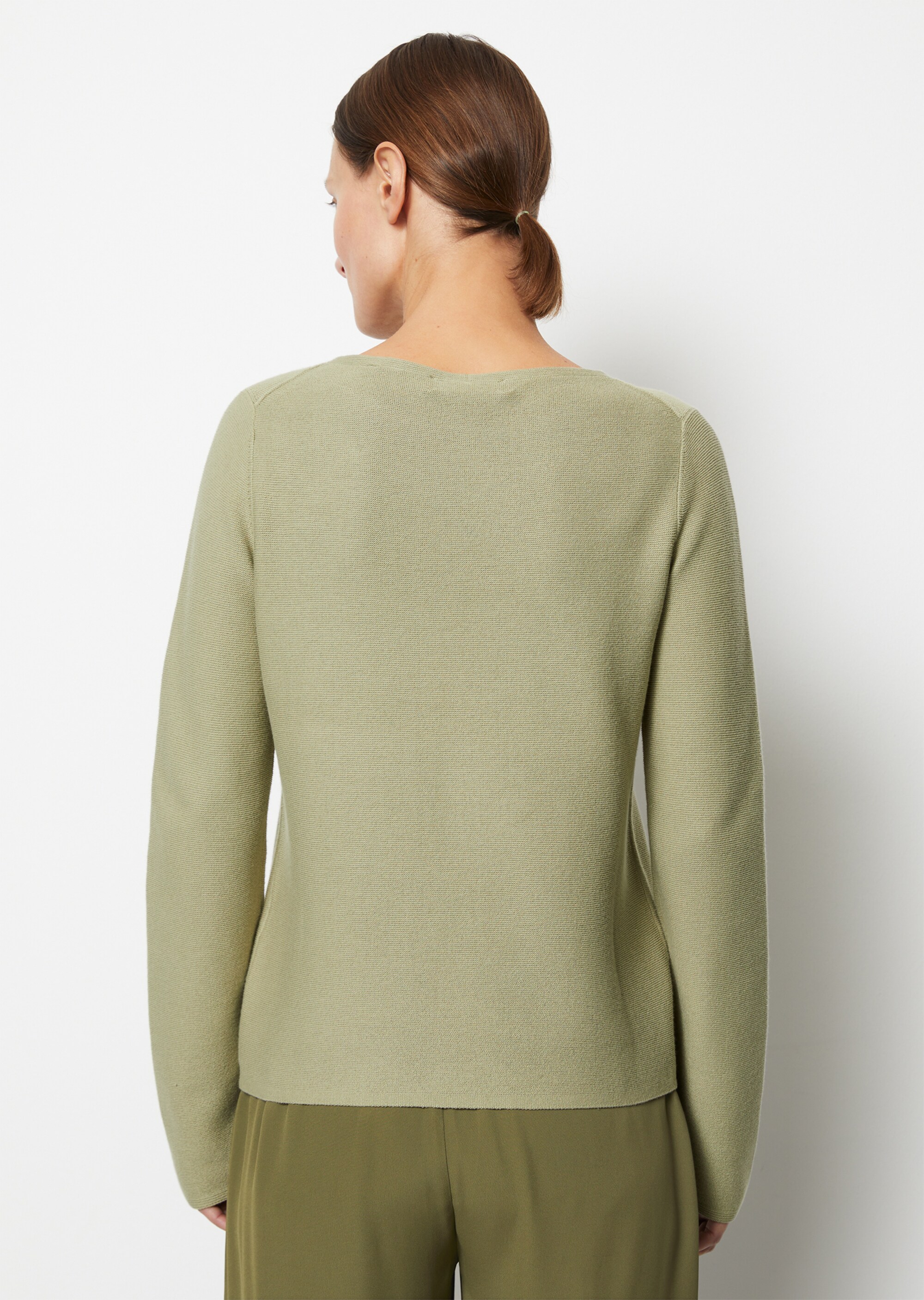 Rundhals-Strickpullover regularmit feinen linken Maschen