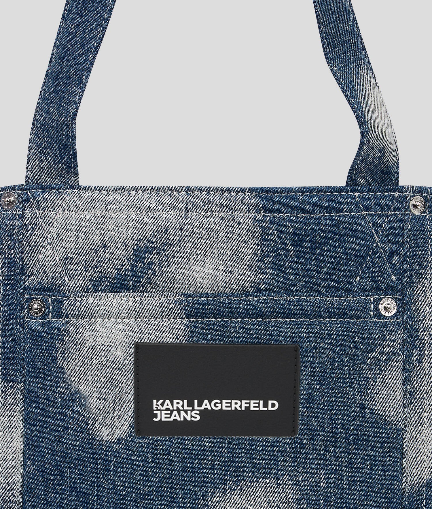 CABAS EN DENIM DÉLAVÉ - Denim blanchi