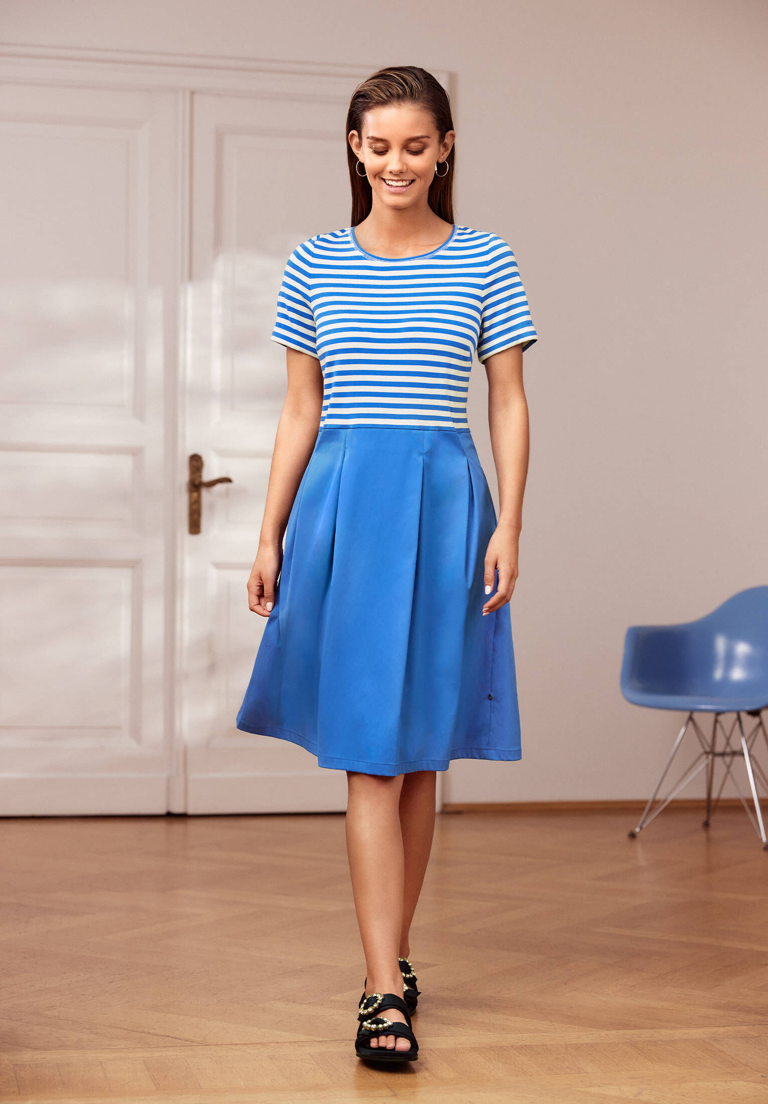 Vera Mont| Damen Sommerkleid mit Kellerfalten