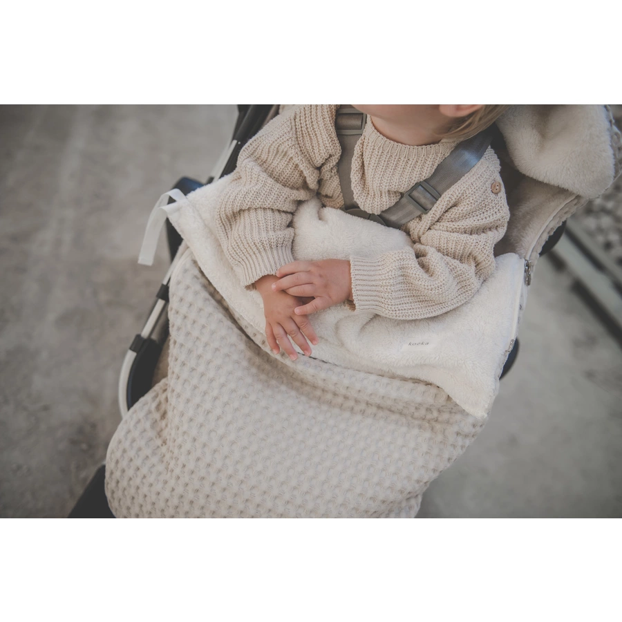 koeka Buggy Fußsack Plüsch Oslo SandKiesel