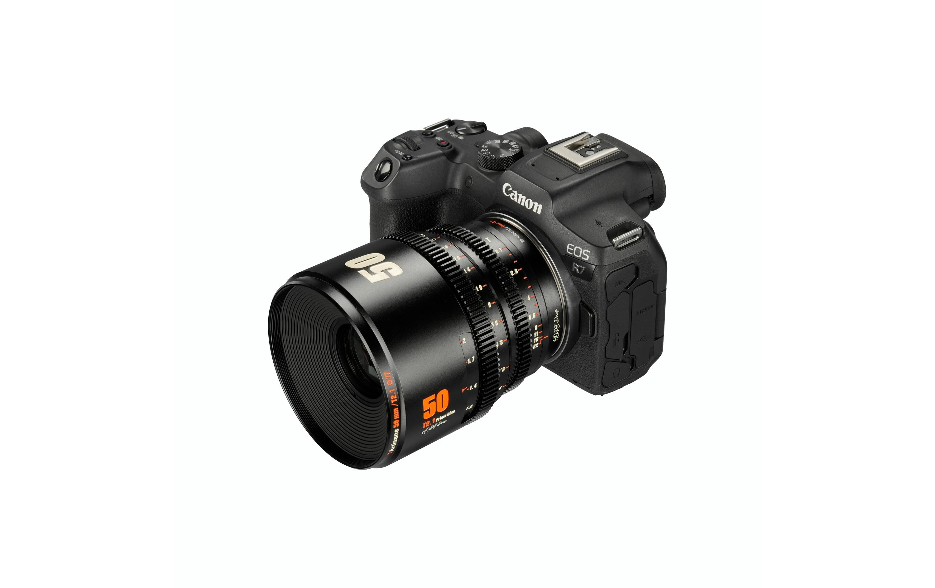 Festbrennweite 50mm T/2.1 – Canon RF<br>Kompaktes, leichtes Objektiv für Kameras mit Super35-Sensoren