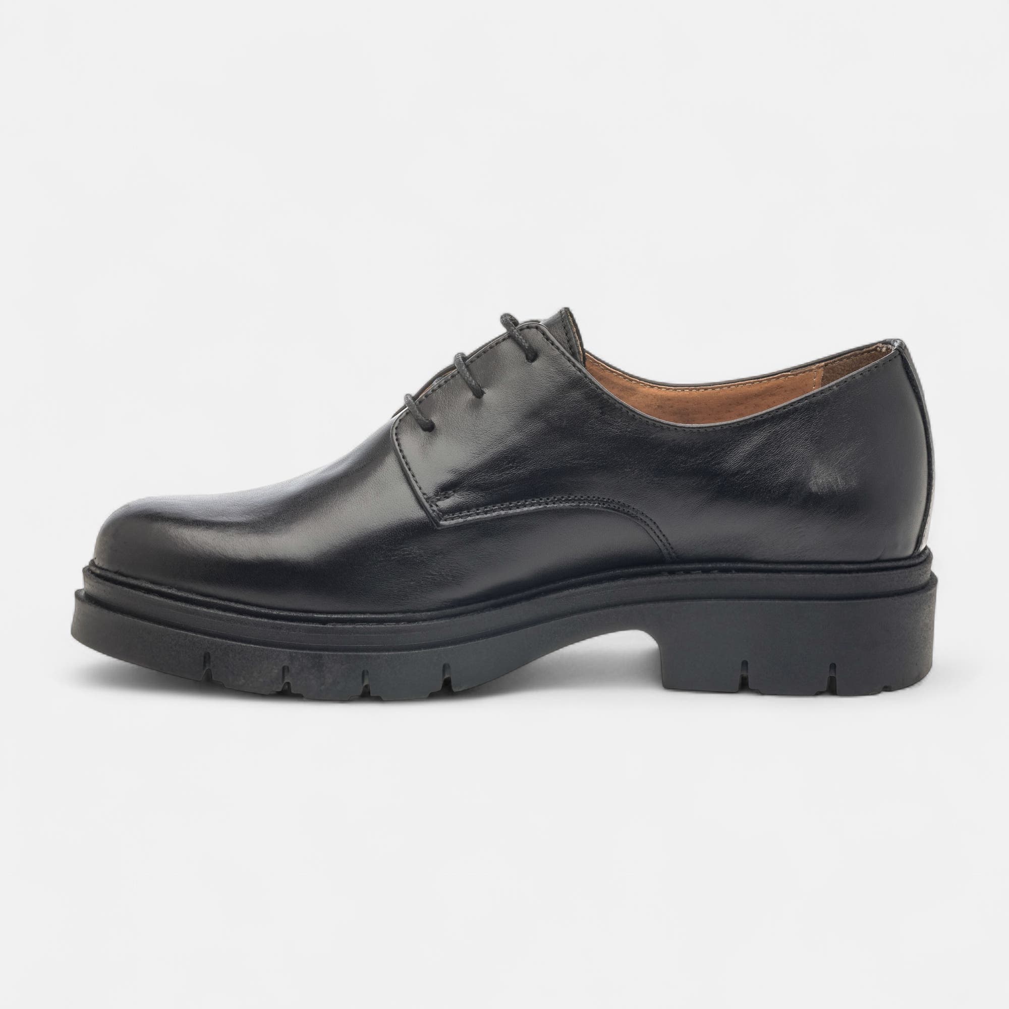 Derbies Femme en cuir noir