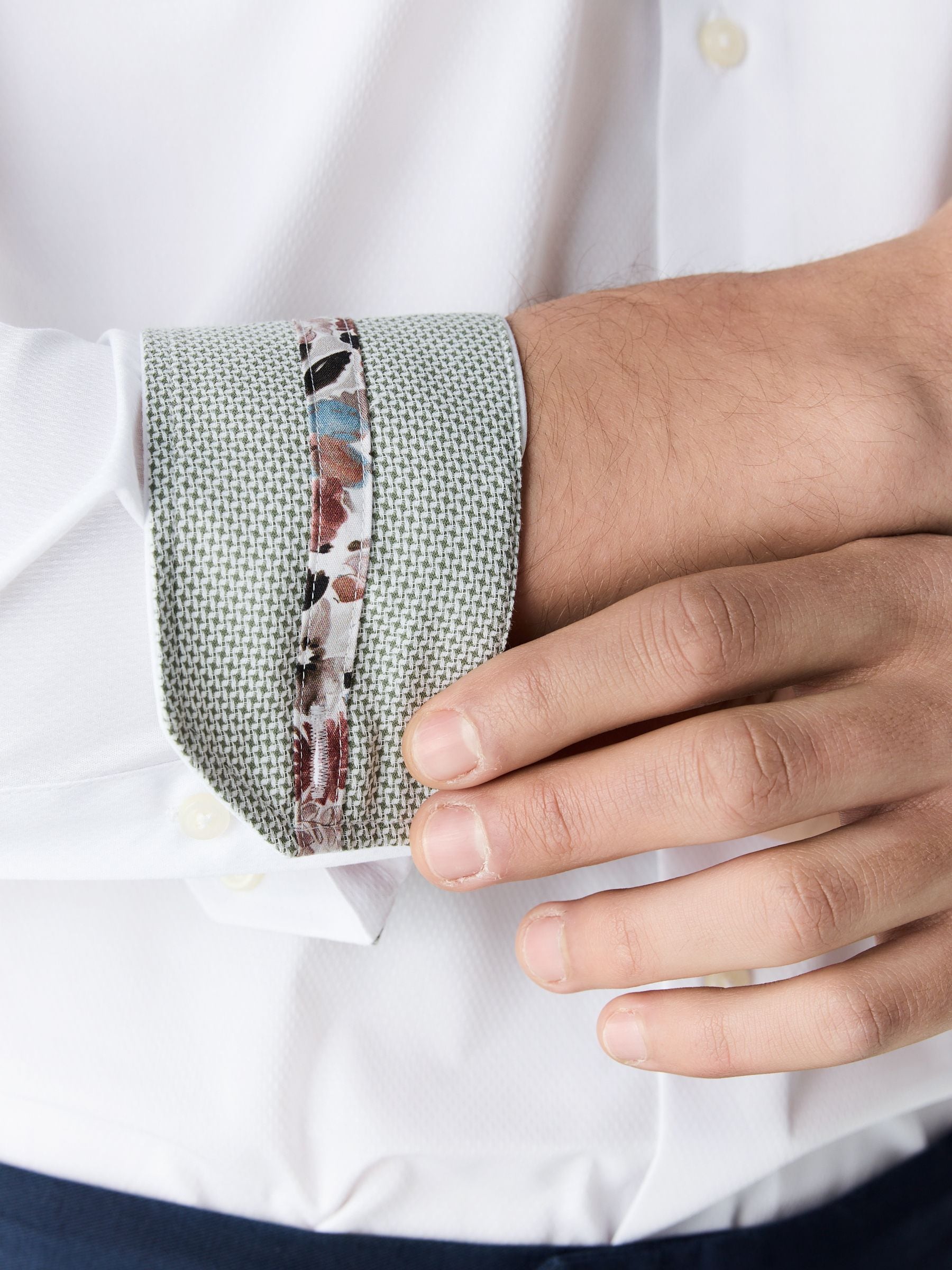 Wit - Slim Fit - Strijkvrij overhemd met textuur en afwerking
