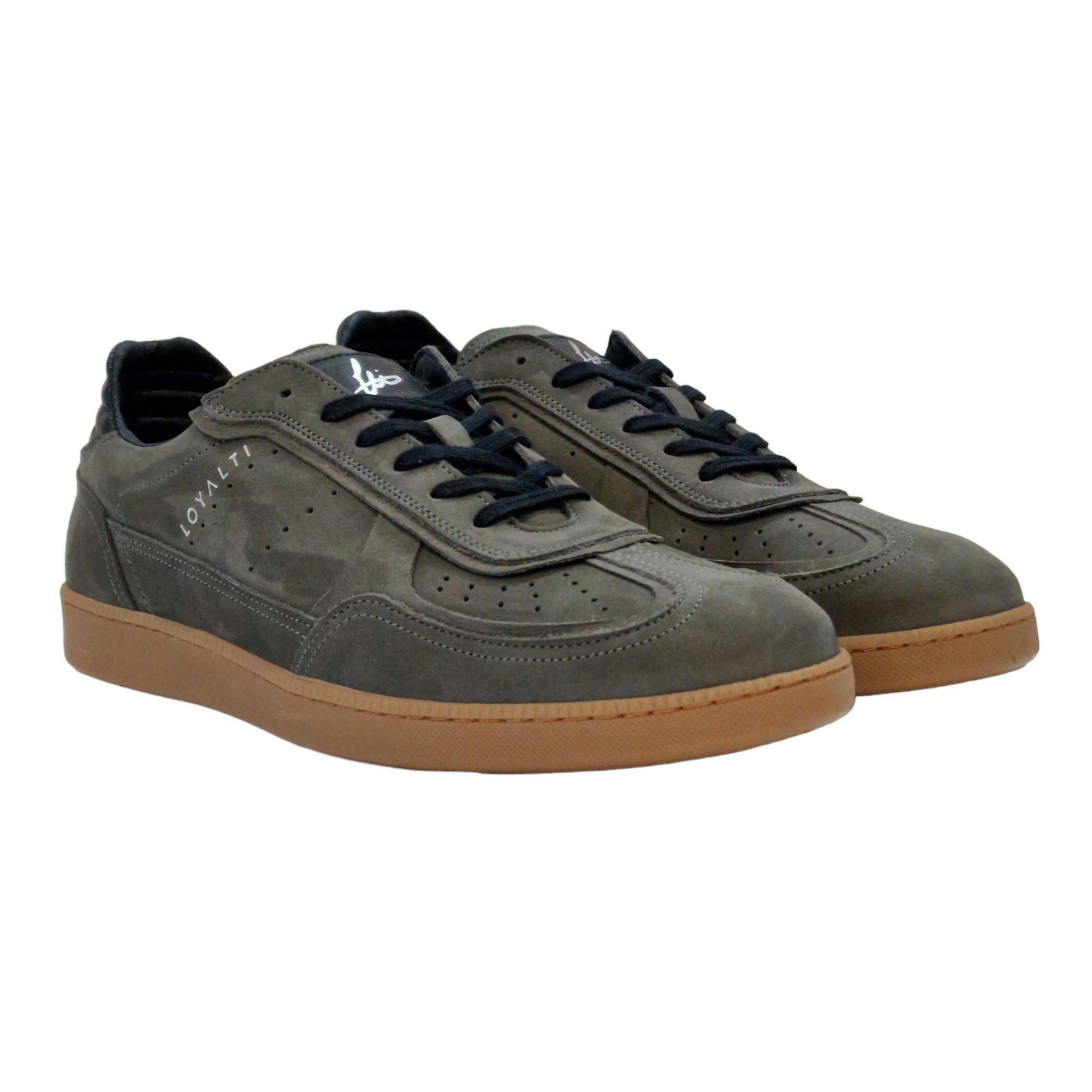 Loyalti Kyle Low Trainers Mens