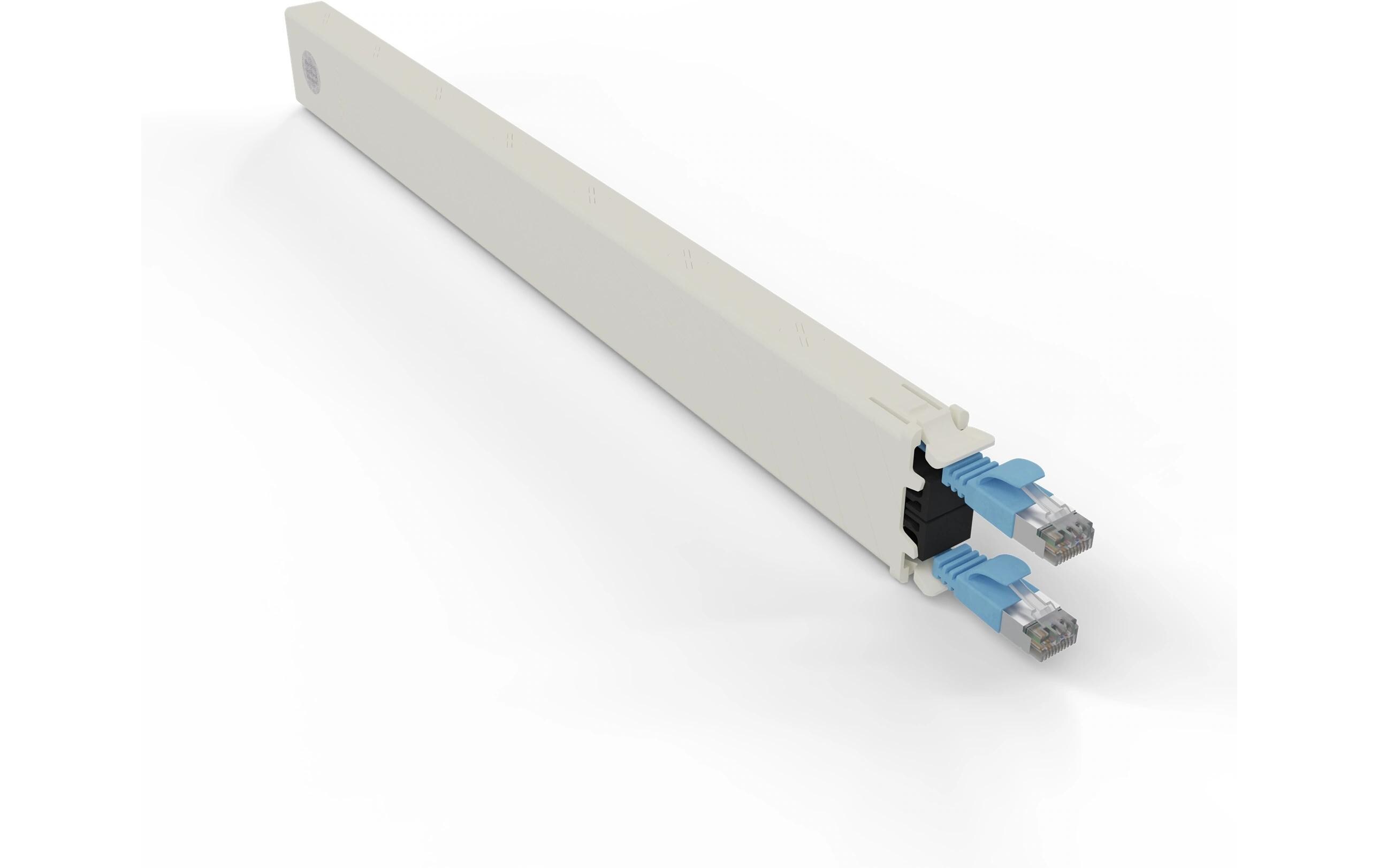 patchbox.one / Cassette / 8RU / Cat 6A, STP, 0.8 m, BlauAll-in-One Lösung für Ordnung im Netzwerkschrank