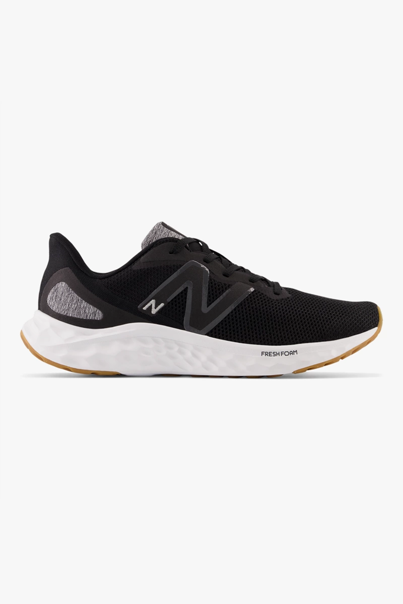 New Balance Arishi v4 Herren Laufschuh
