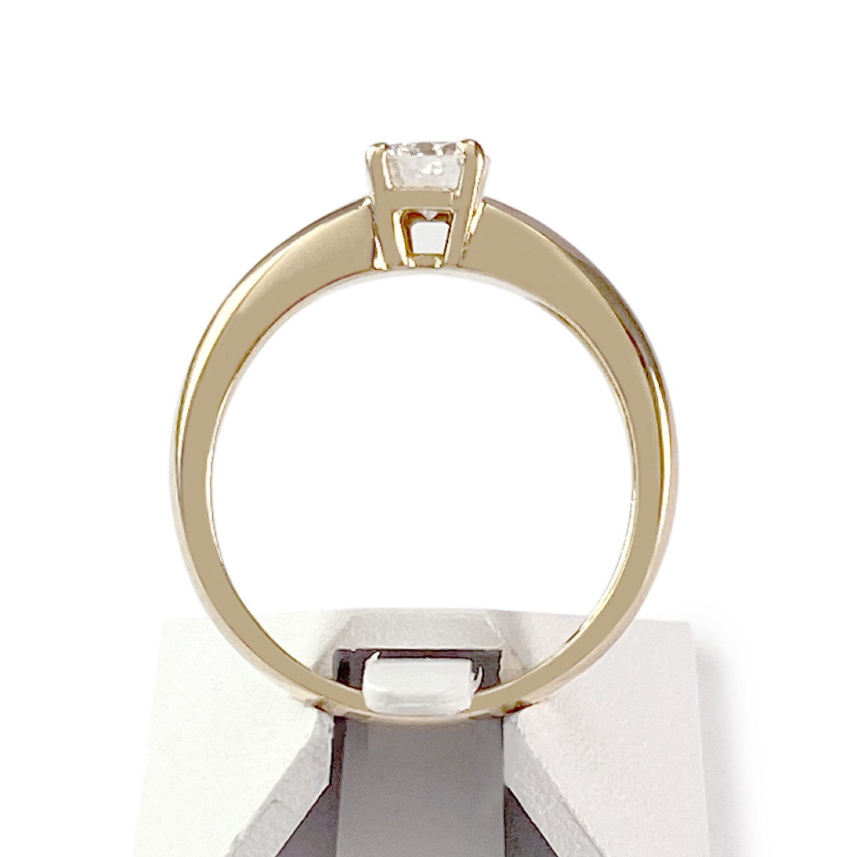 Bague solitaire d'occasion or 750 jaune 0.55 carat
