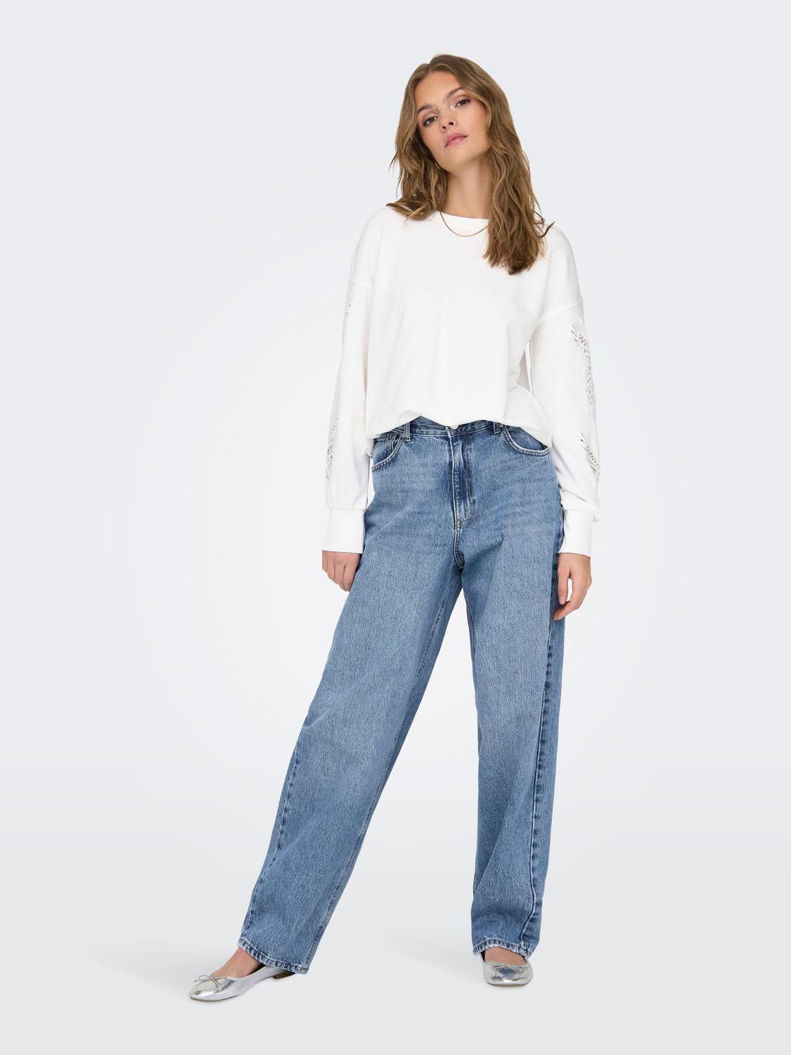 ONLHARLEY Niedrige Taille Baggy Fit Jeans Light Blue Denim