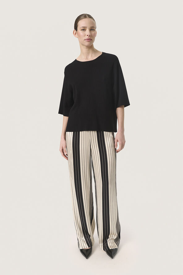 Soaked in Luxury SLIndianna Pullover Black