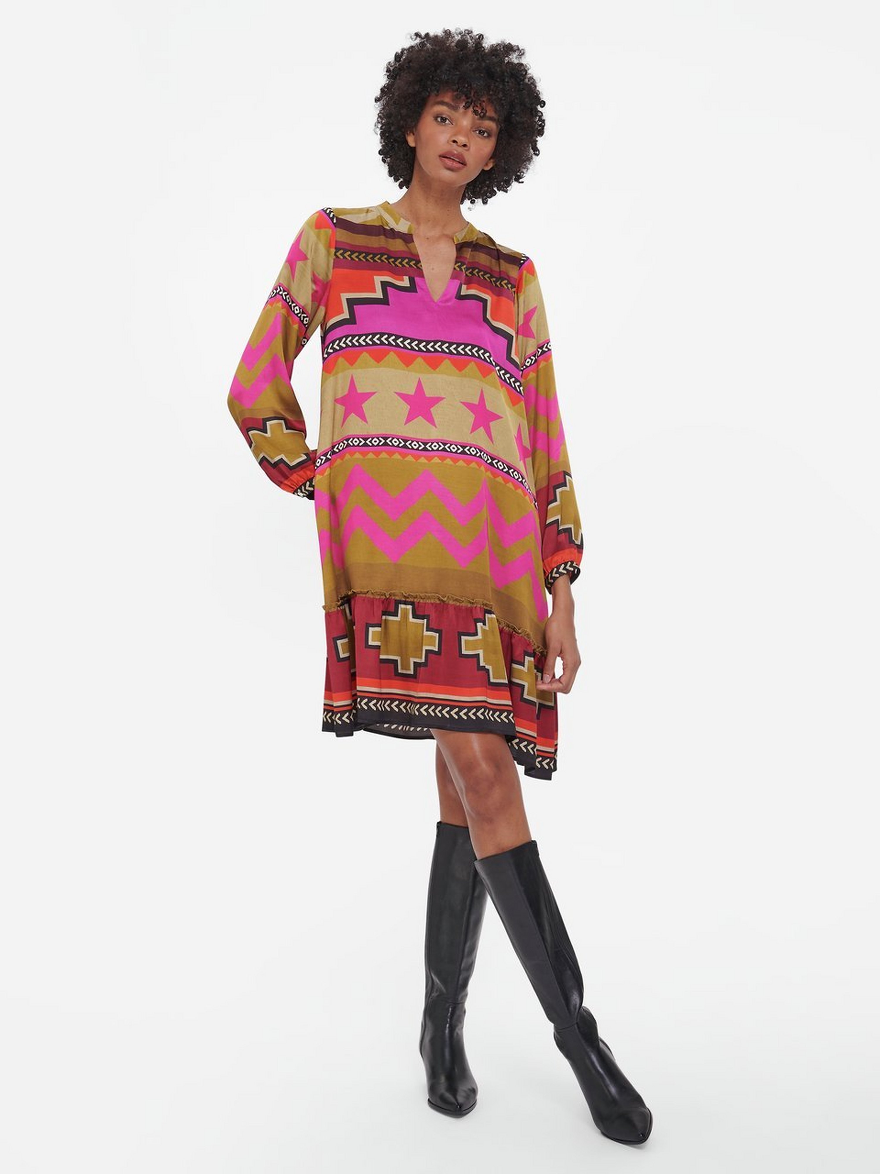 Kleid in A-Linie mit V-Ausschnitt
