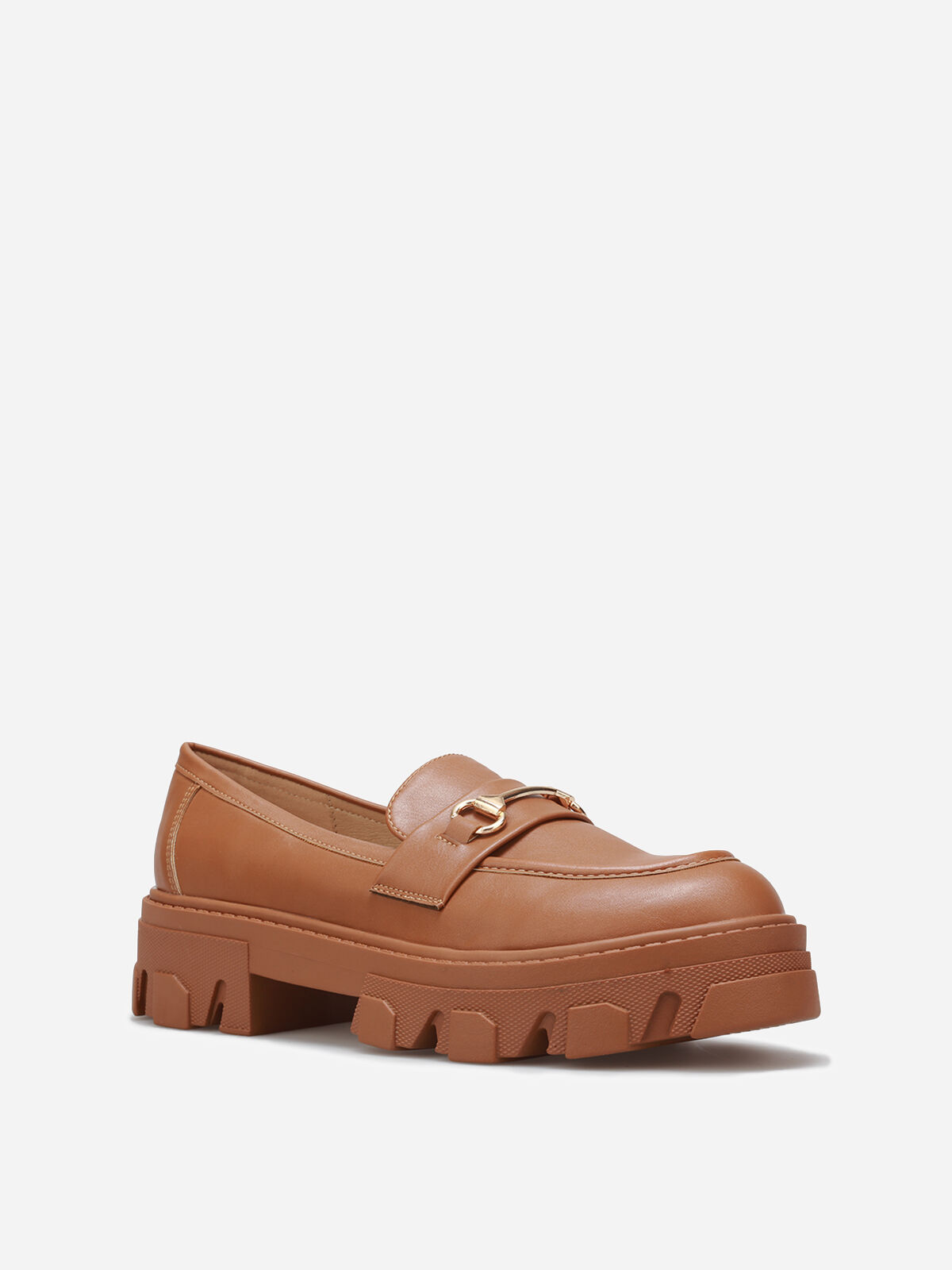 Mocassins crantés à détail métallique- Marron clair