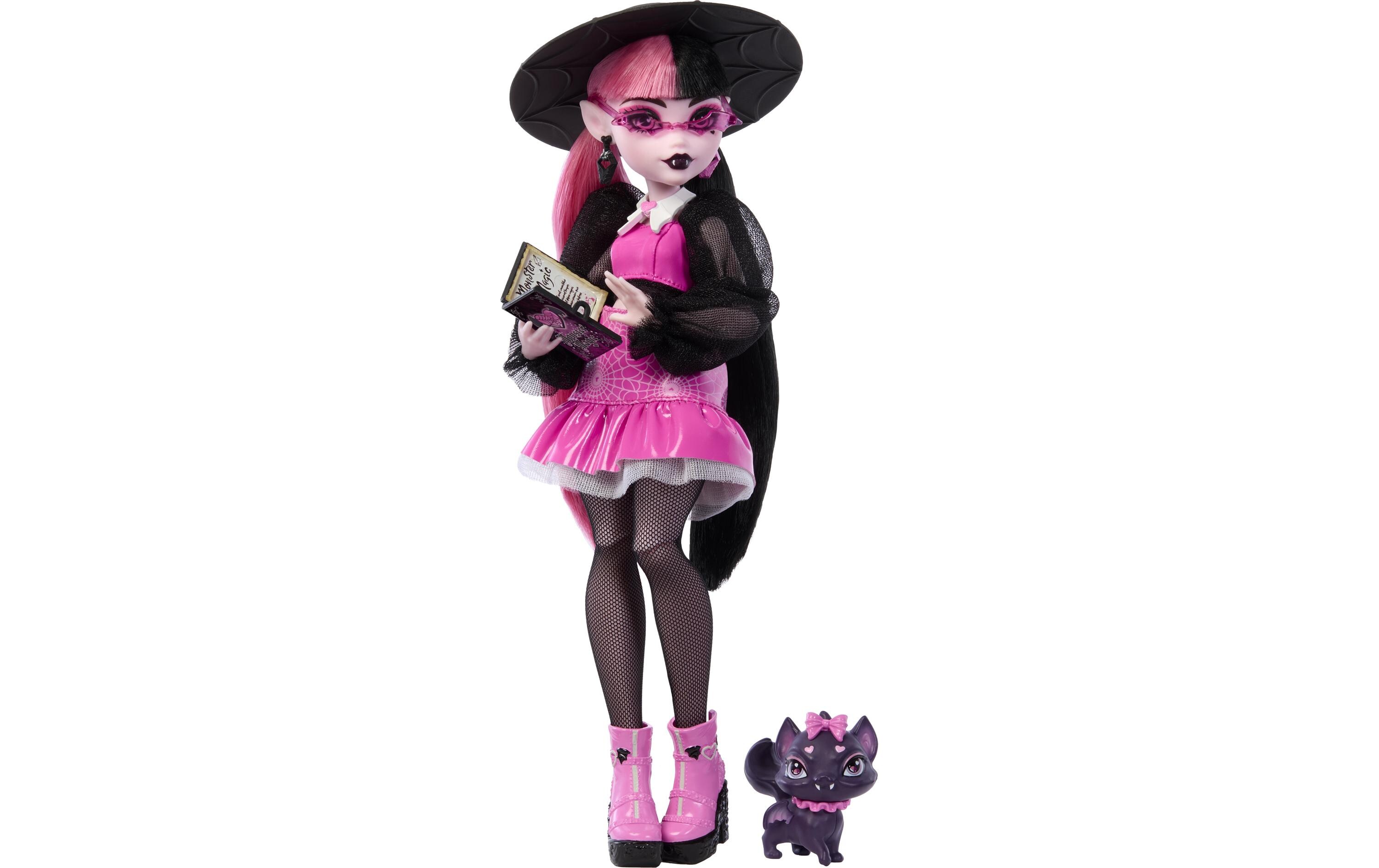 Puppe Monster High DraculauraBezaubernde Vampirin von Kopf bis Fuss in Pink und Schwarz gekleidet