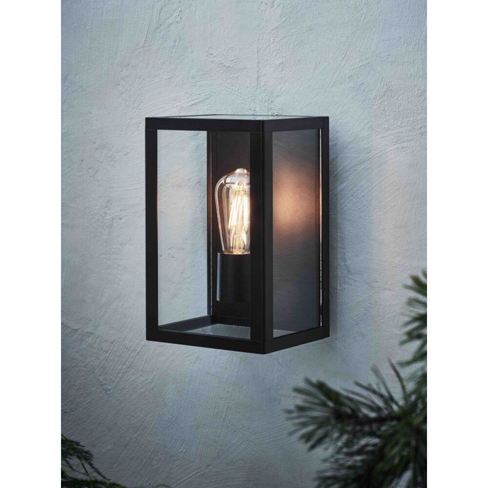 VEGGLAMPE MARKSLÖJD PELHAM SVART