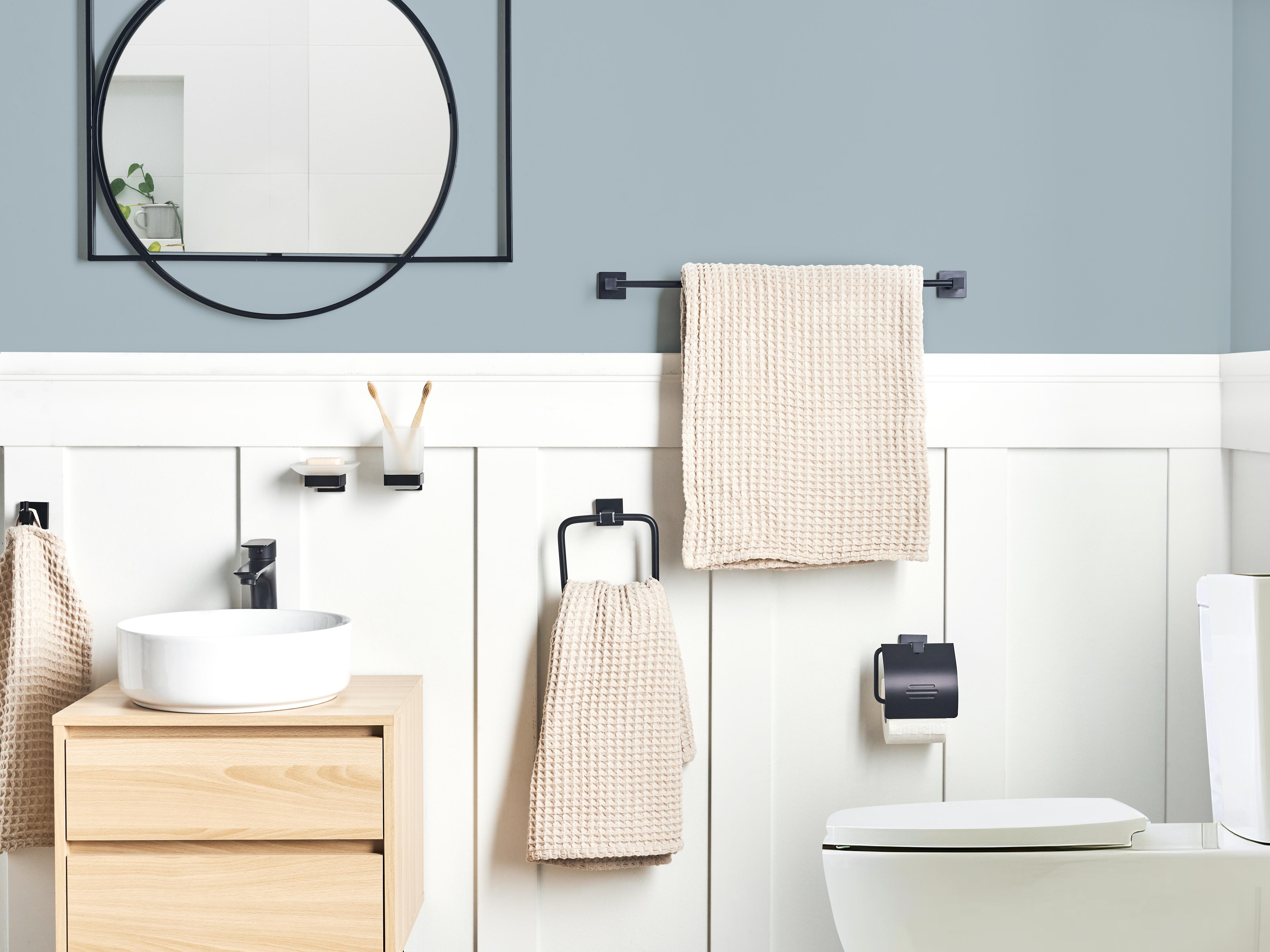 6-delige badkamer hardware set UVITA met handdoekstangen en -haken Zwart