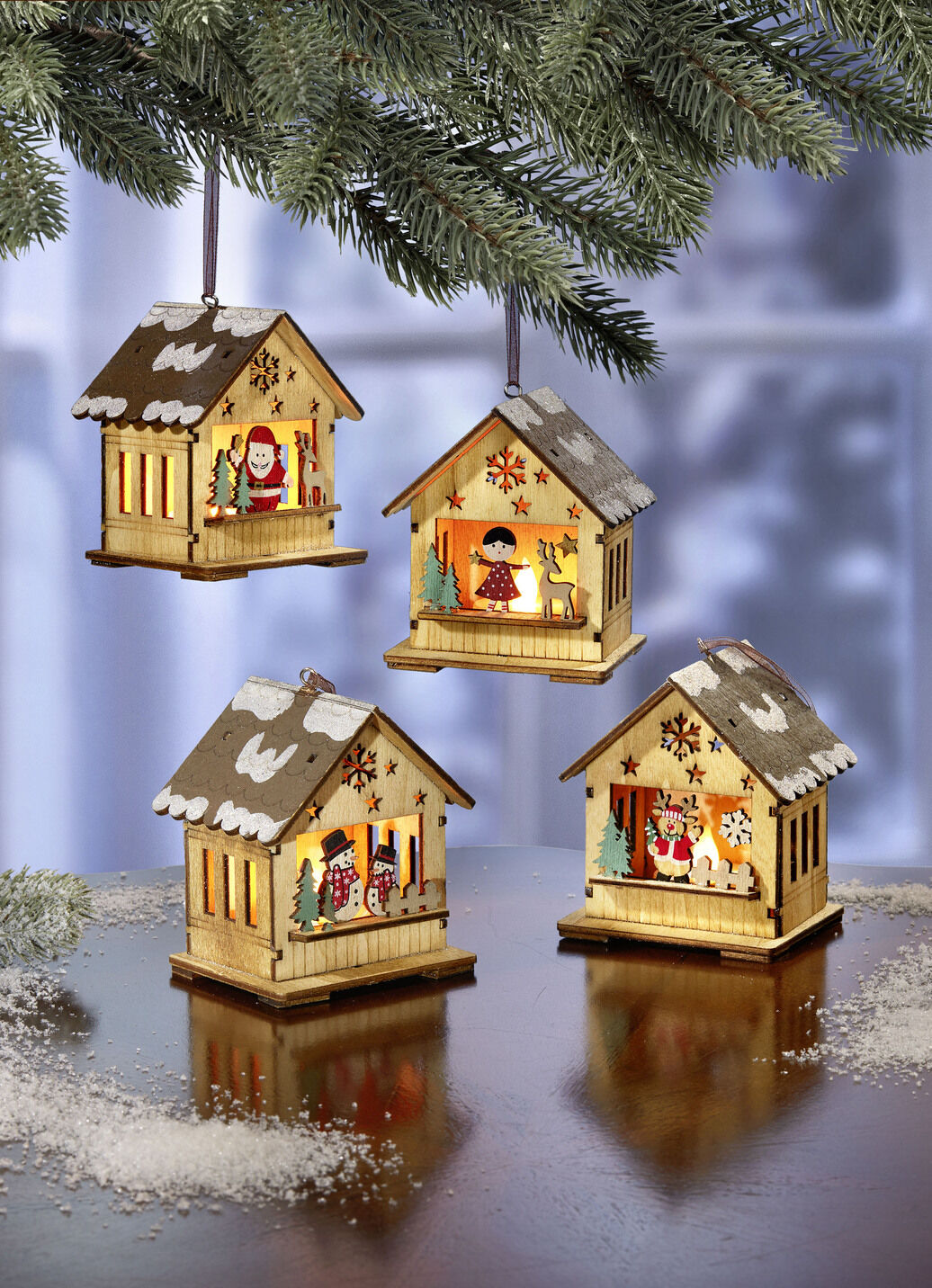 Beleuchtete Weihnachtsmarktszene, 4-teilig