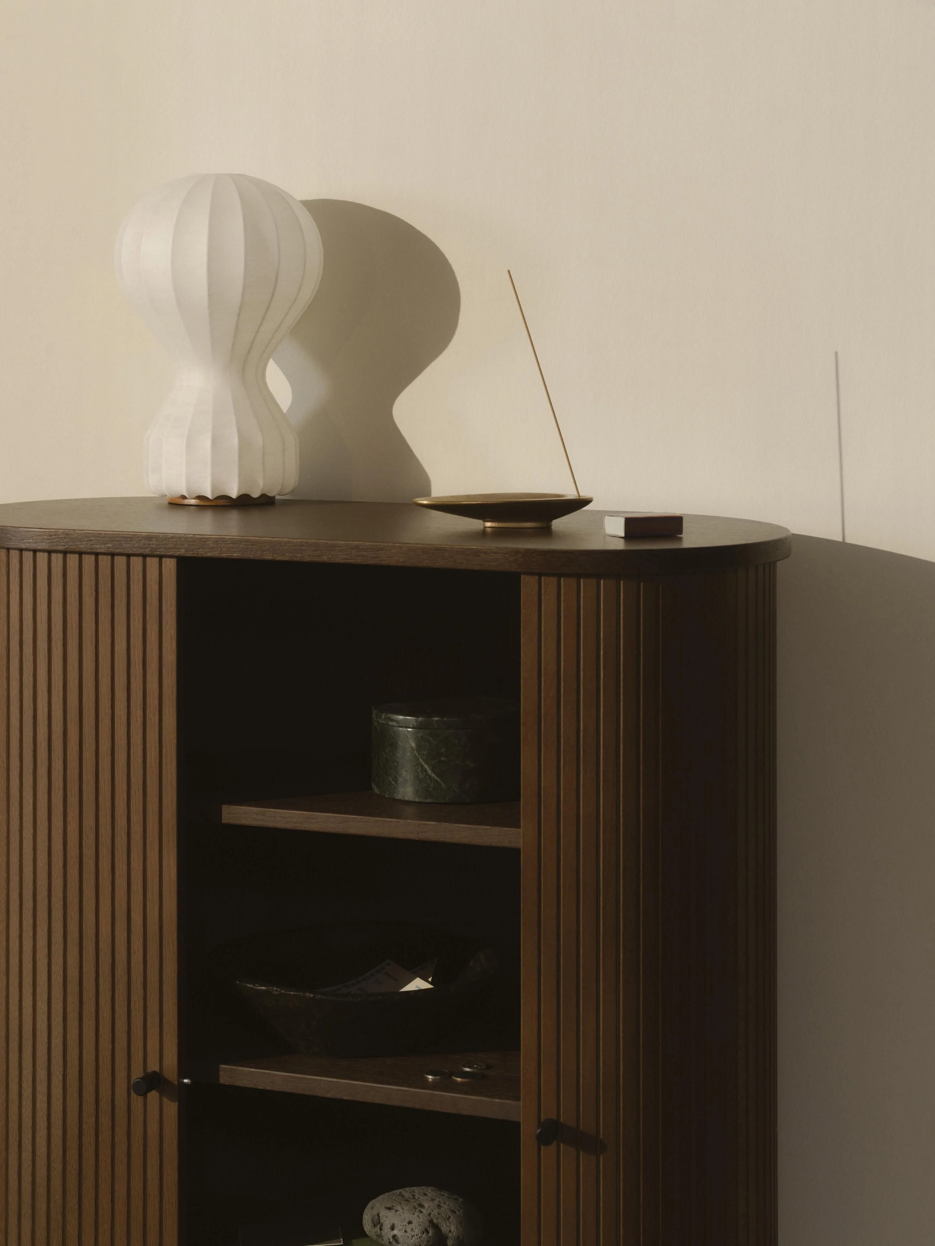 Highboard Calary met geribde voorzijde