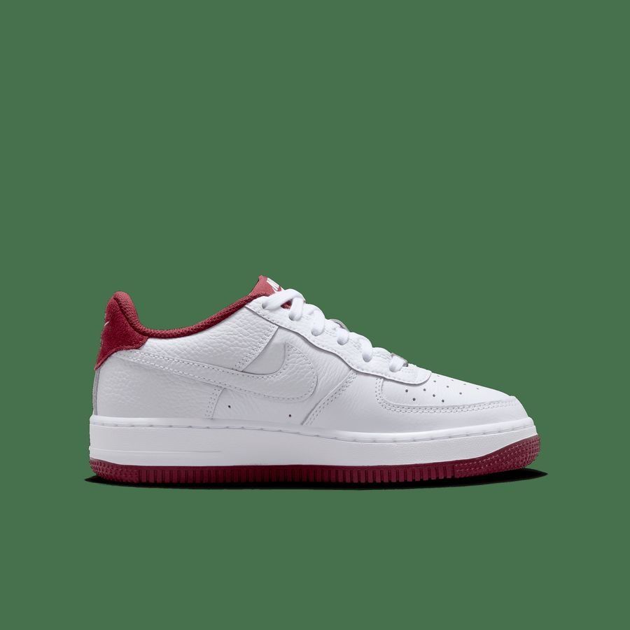 Nike Air Force 1 LV8