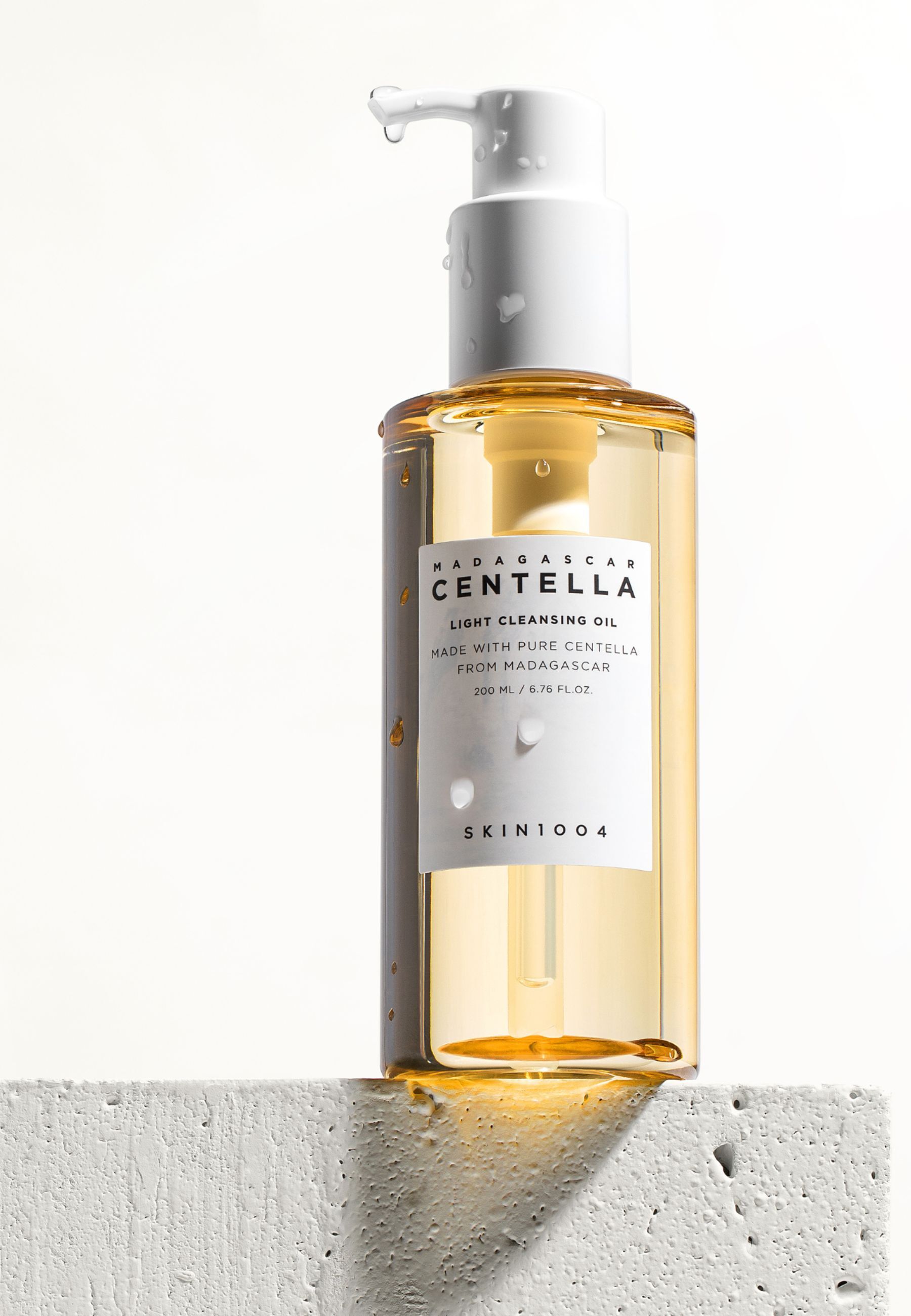 SKIN1004 MADAGASCAR CENTELLA LIGHT CLEANSING OIL Mini