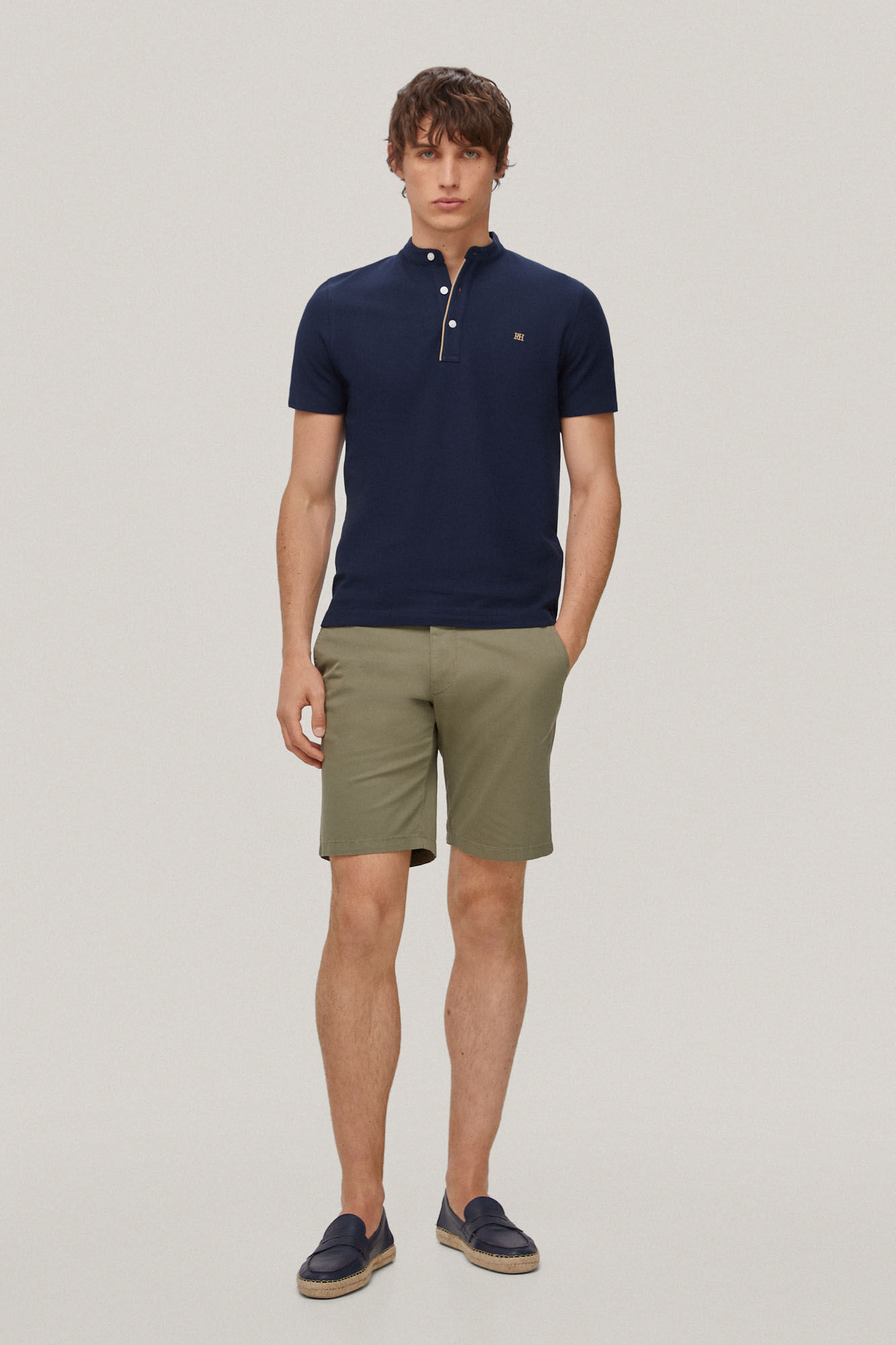 Camisa polo com gola mandarim e acabamento anti-odor - Azul