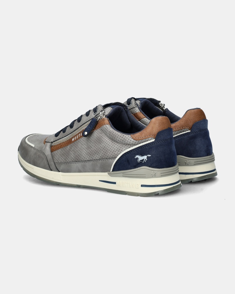 Mustang Lage sneakers  - grijs
