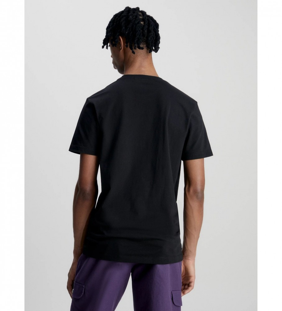 Camiseta Calvin Klein preta com monograma