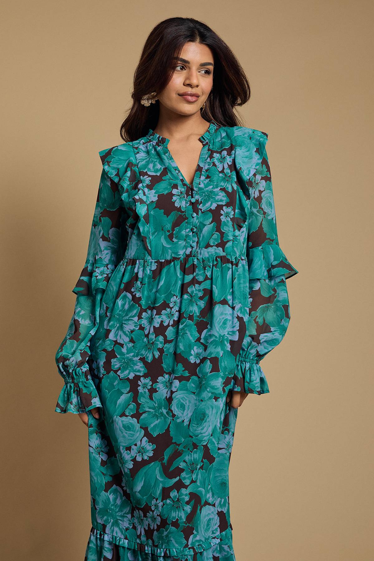 Oasis Robe Maxi Étagée En Mousseline À Volants Et Manches Longues Petite Taille