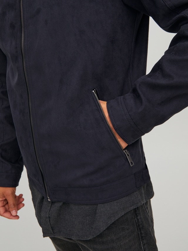 Jack & Jones Lederimitatjacke »JJEROCKY in Kunstlederoptik mit Reissverschlusstaschen« ohne Kapuze unifarben, modisch, regular fit, Lederimitat