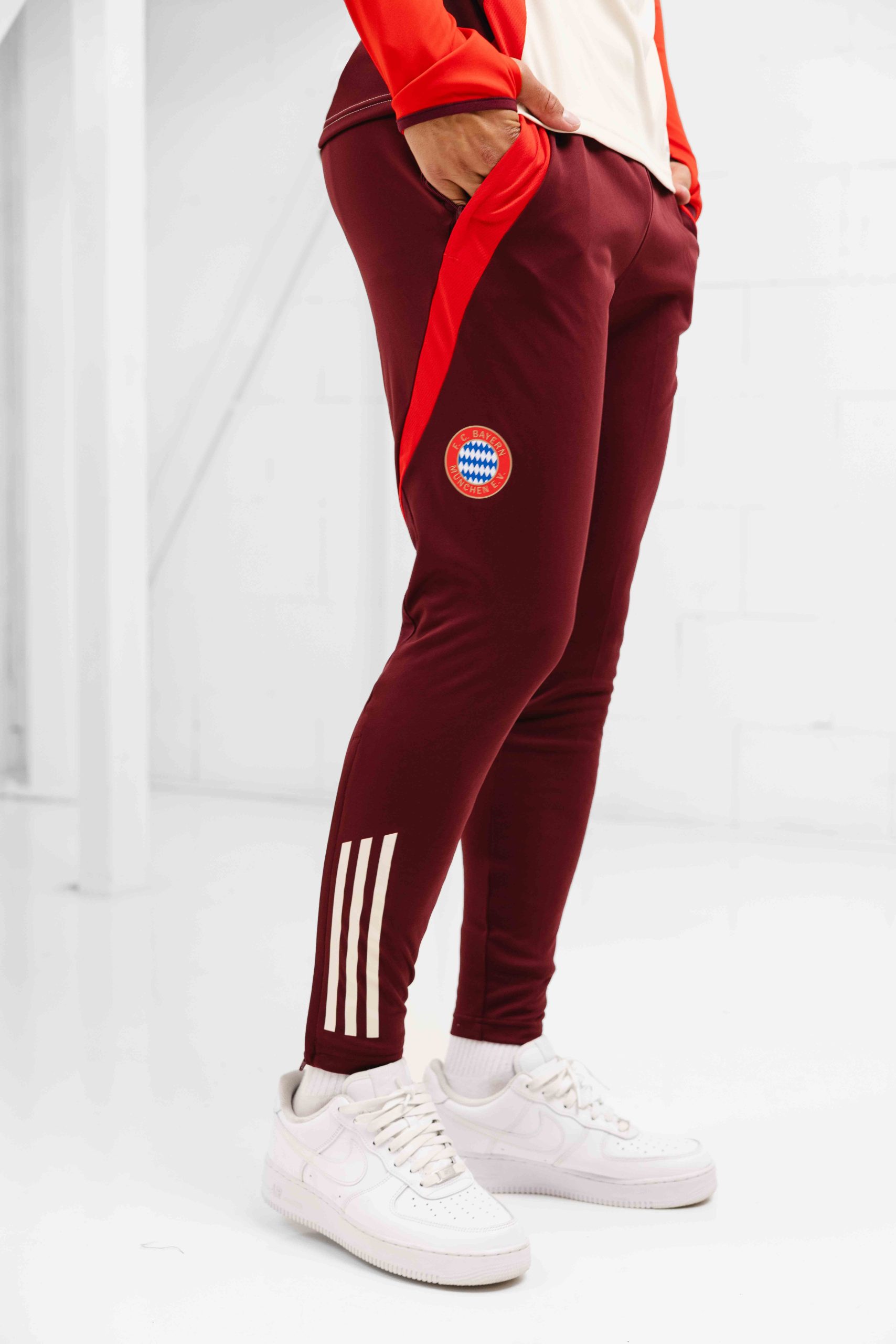 F.C. Bayern München Trainingspak 3rd Senior 2024/2025