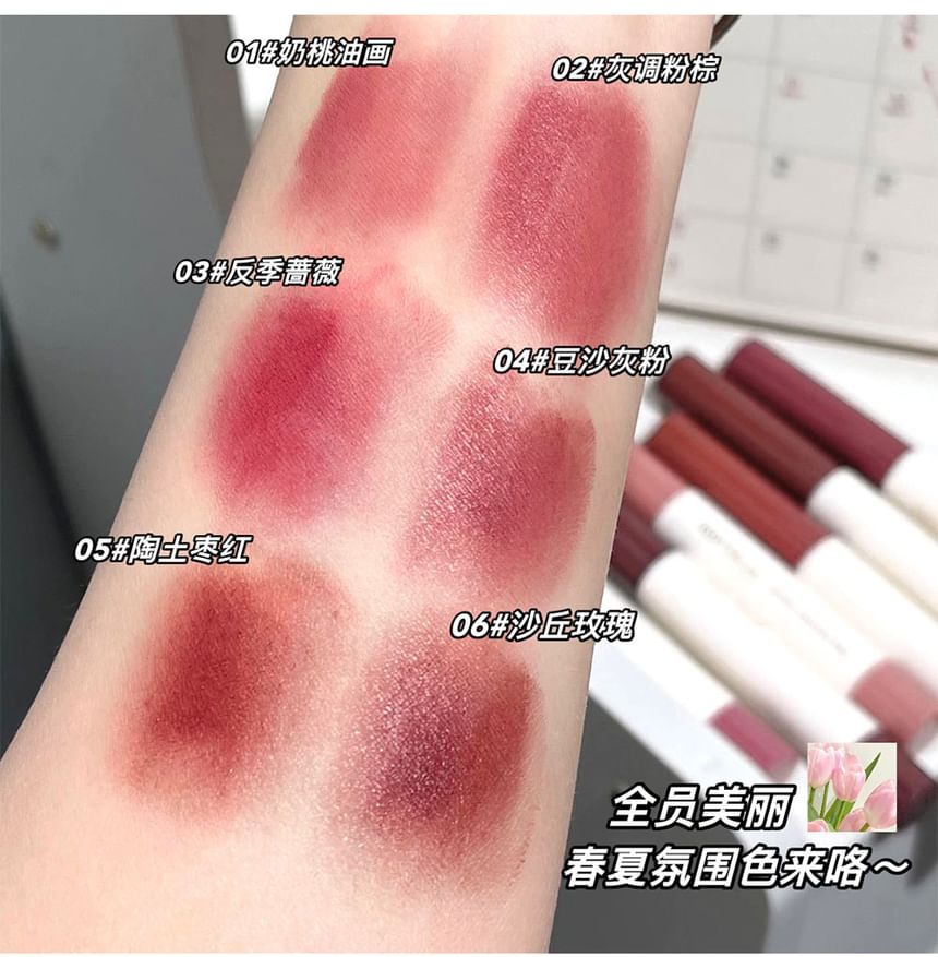 Art Value - Zachte zijdezachte matte lippenstiftpen - 6 kleuren