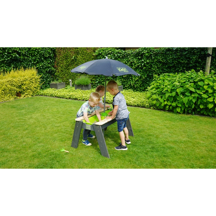 EXIT Aksent Sand- und Wassertisch mit Sonnenschirm und Gartenwerkzeugen