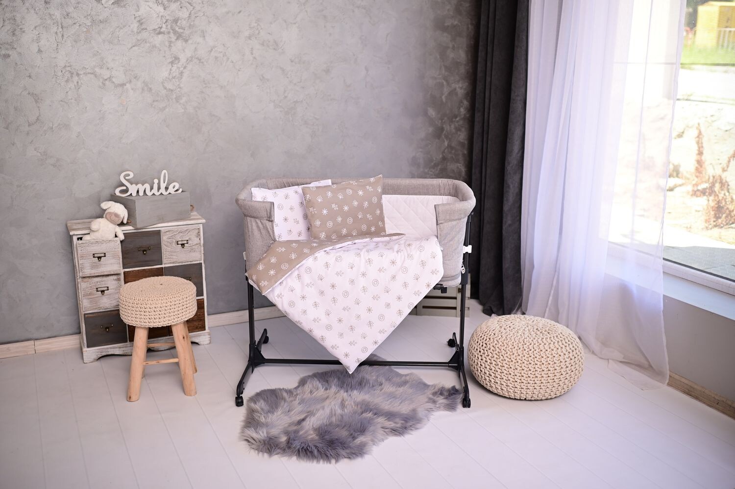 Lorelli Babybettwäsche-Set Eva 5-tlg Decke 75 x 75 cm, Kissen 29 x 42 cm, Bezüge hellgrau