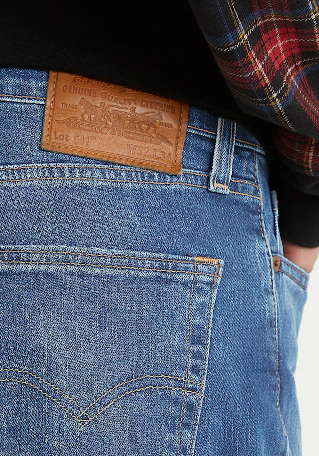 Levi's® Straight-Jeans »JEANS 541« im Five-Pocket Style