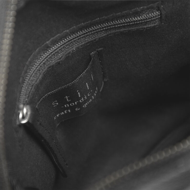 Still Nordic Clean Small Zip Messenger Sort