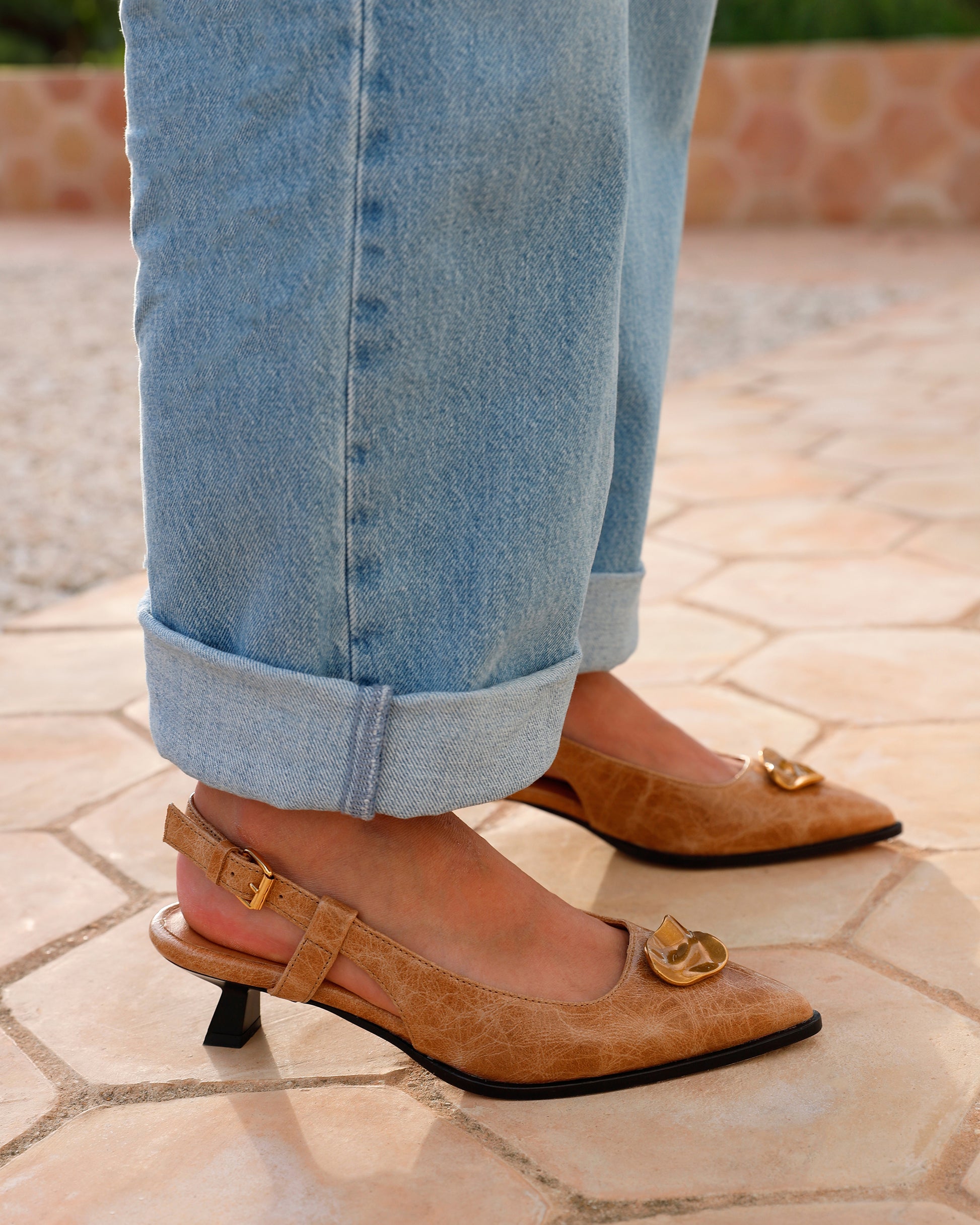 VIA VAI cognac slingbacks Lea Imani